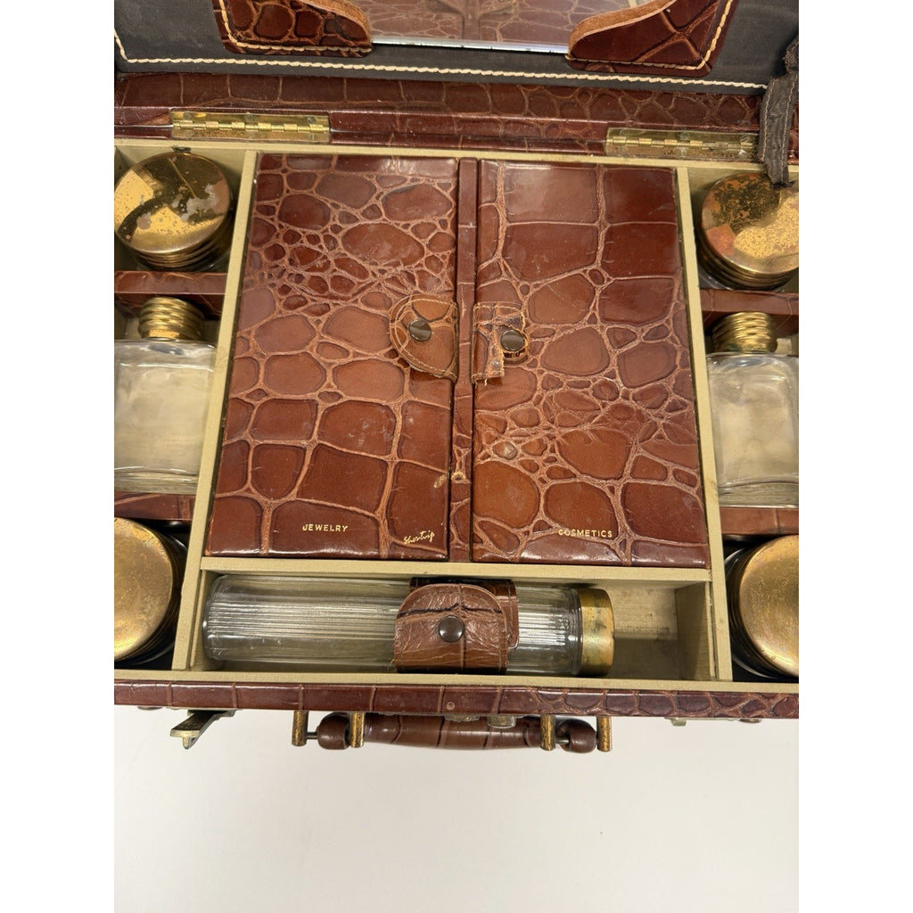 VINTAGE Saks Fifth Avenue NY Alligator-Embossed Leather Vanity Case