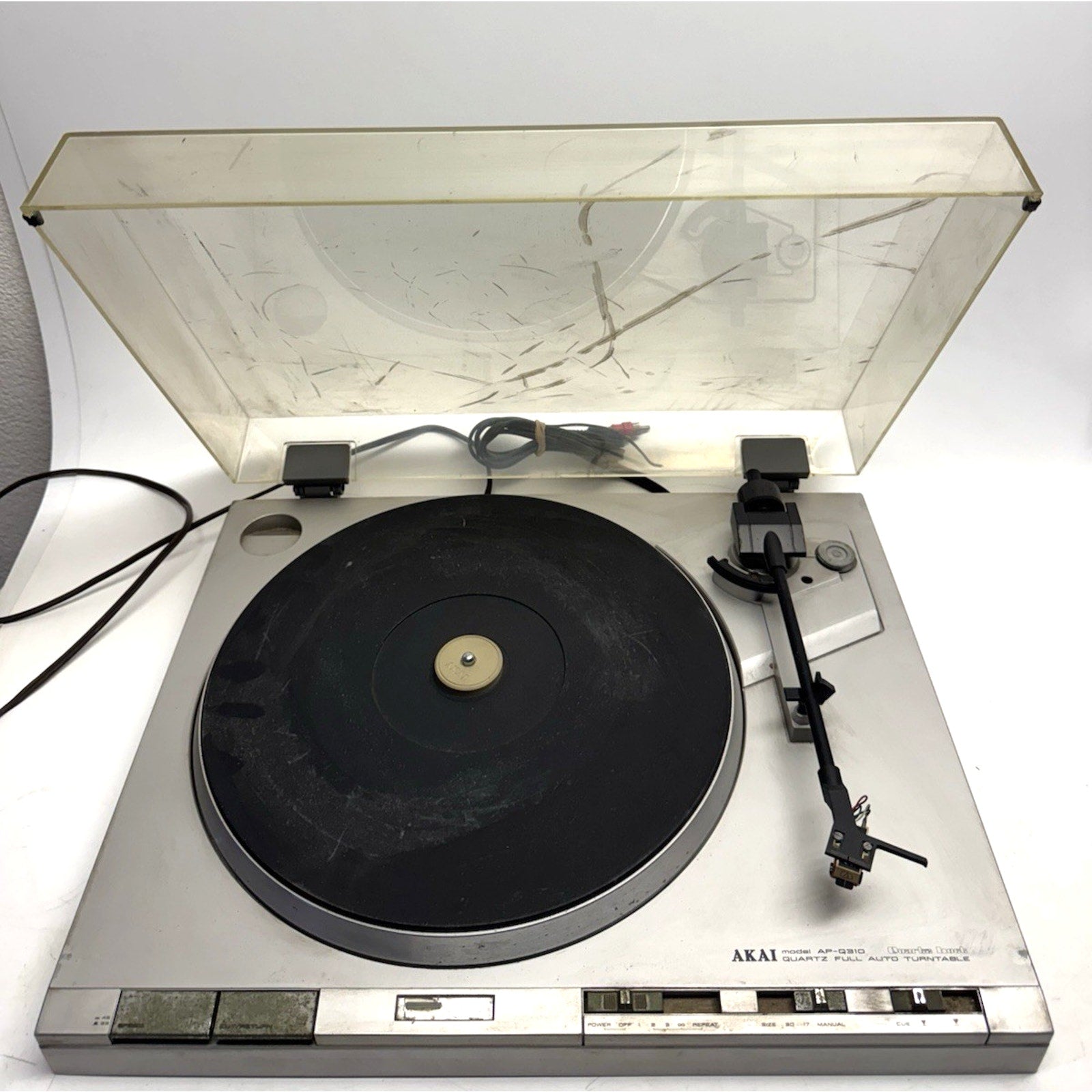 VINTAGE Akai AP-Q310 Quartz Fully Automatic Turntable Need Repair