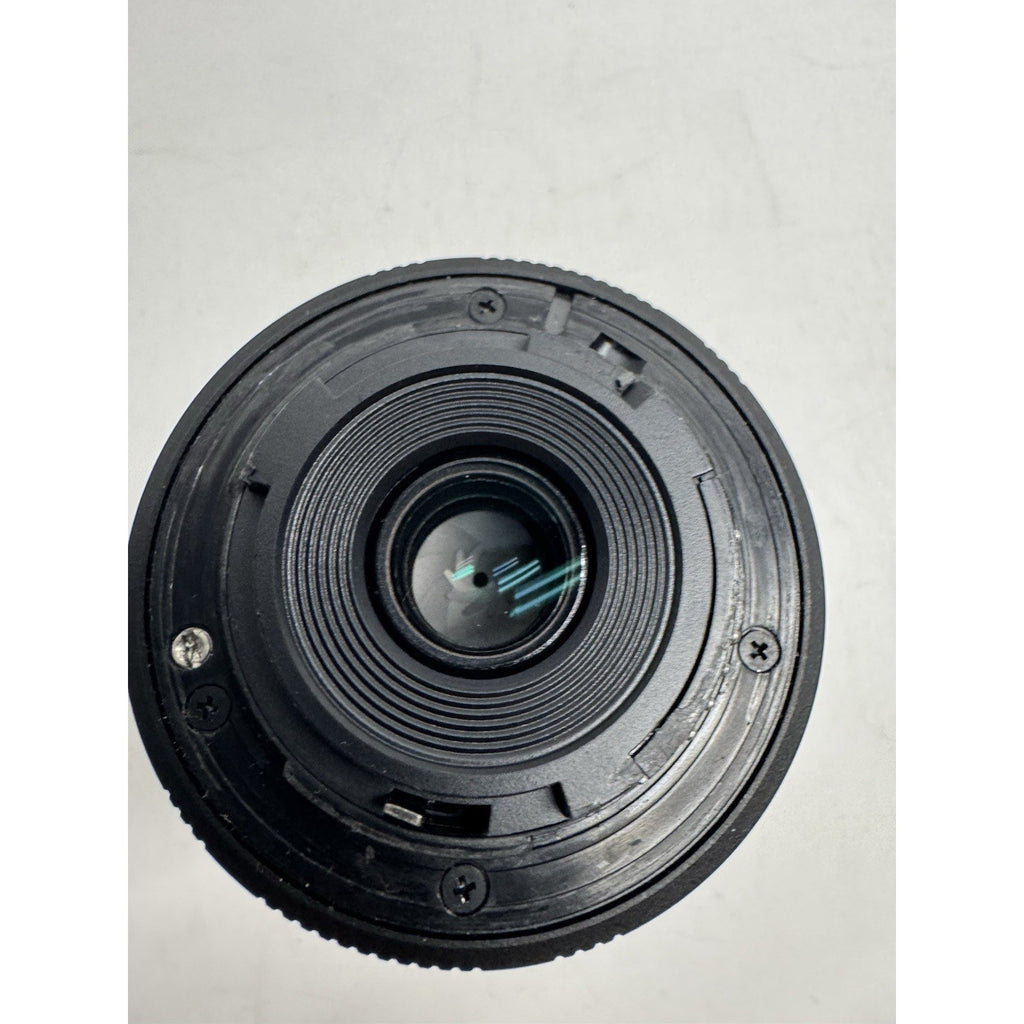 Tamron LD AF Di ll LD Macro 55-200mm f/4.0-5.6 LD Di-II AF SLR Camera Lens Hood