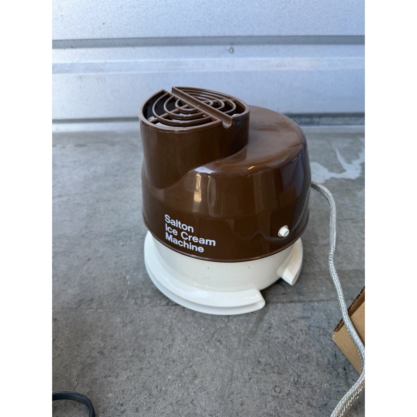 Vintage 1973 Salton Ice Cream Machine IC-4 With Msnual