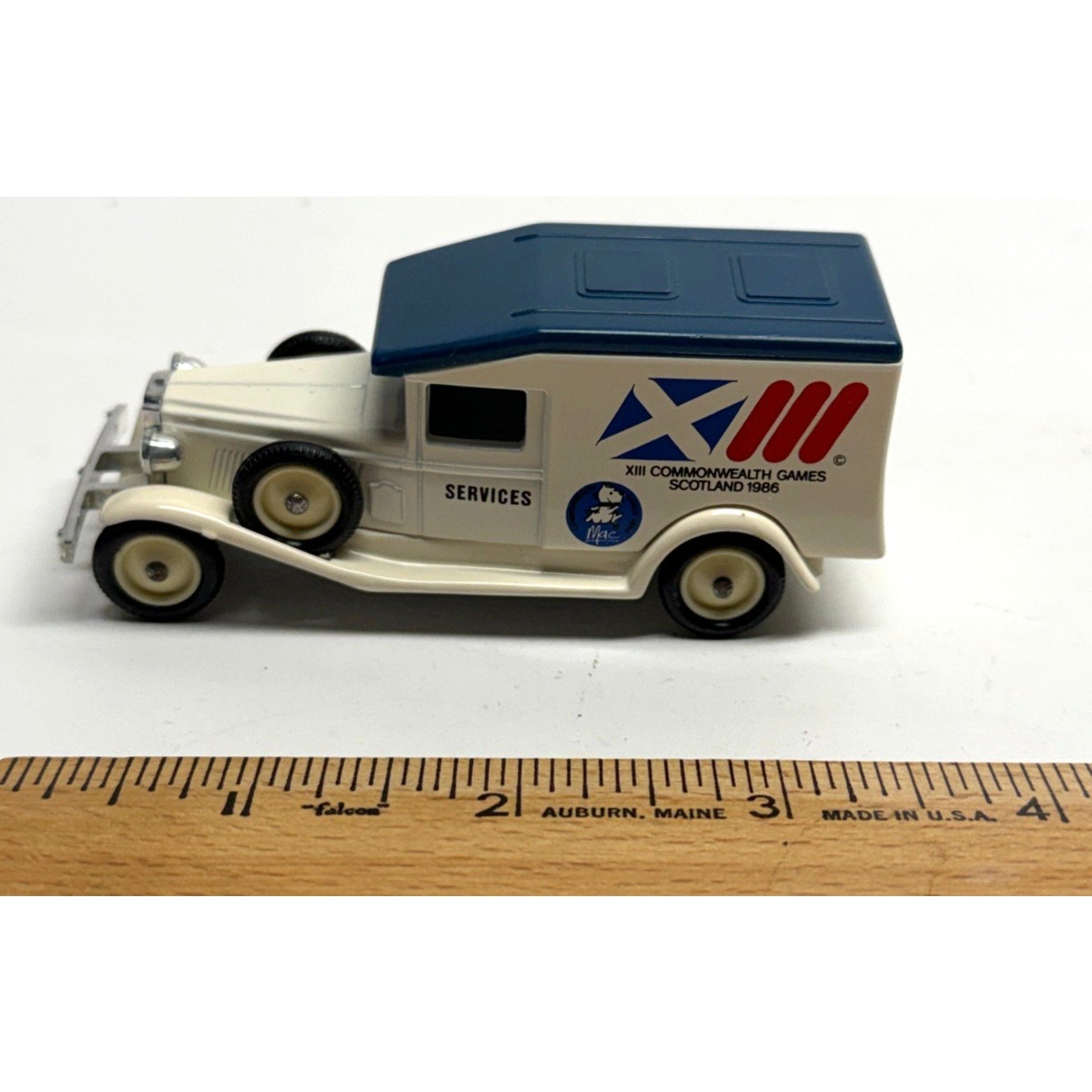 VTG LLEDO 1936 PACKARD VAN DIECAST XIII COMMONWEALTH GAMES SCOTLAND VAN