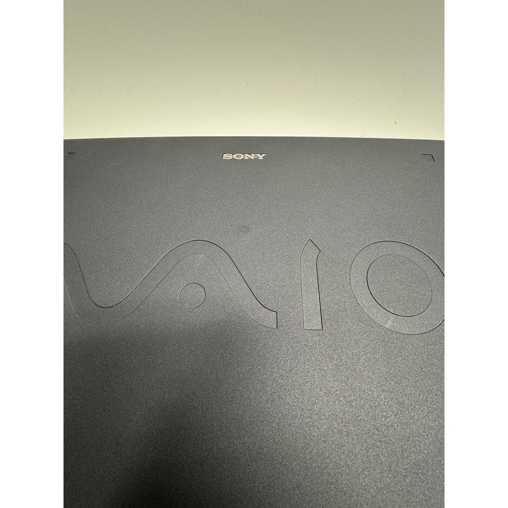 VINTAGE Sony VAIO PCG-F340 Laptop w/OEM Power Adapter For parts or repair.