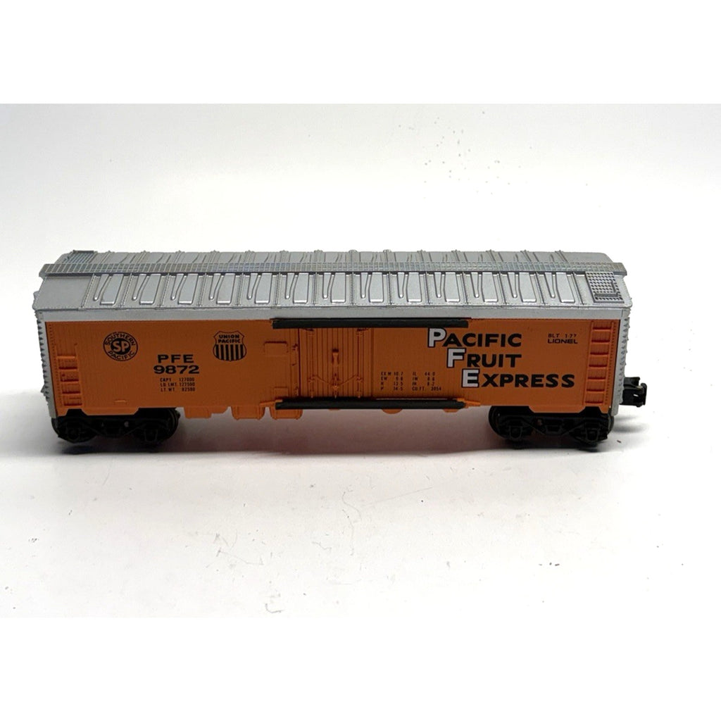 VINTAGE Lionel 6-9872 O Gauge Pacific Fruit Express Billboard Reefer Car LN/Box