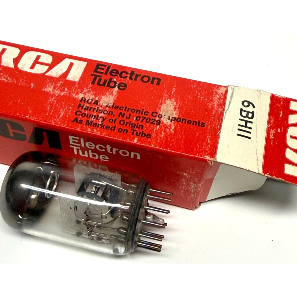 Vintage Lot of 3 RCA Electron Vacuum Tubes NOS 6BH11 6BA3 6BE3 6BZ3 TV Repair