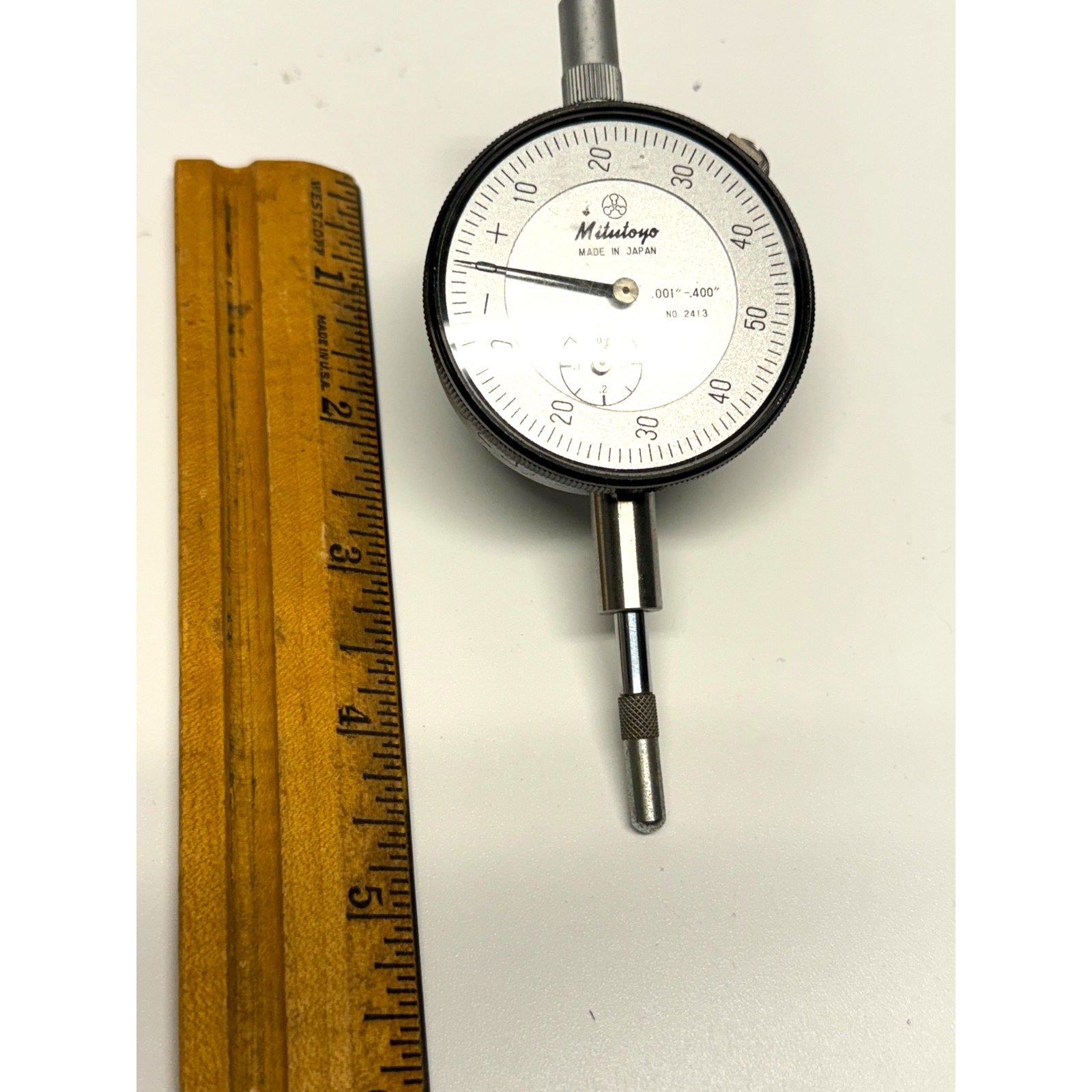 Vintage Mitutoyo 2413 Dial Indicator .001"-.400" Balanced Scale Shock Proof