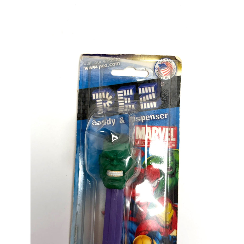 Vintage NOS Marvel Avengers The Incredible Hulk PEZ Dispenser NEW