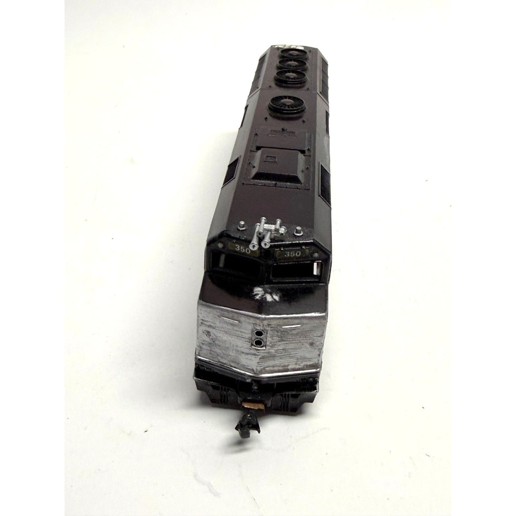 VINTAGE Bachmann HO Scale Diecast Sharknose Diesel Locomotive