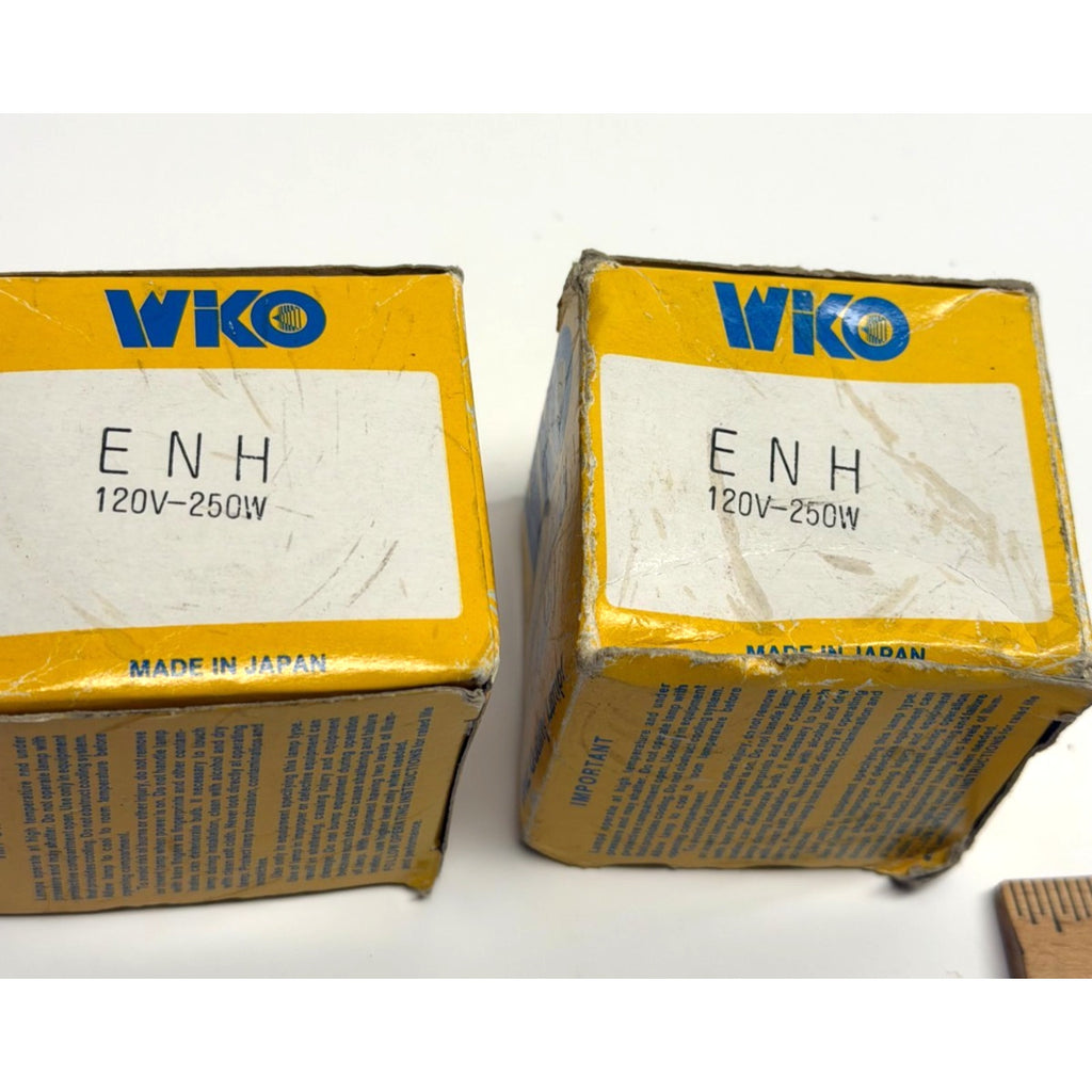 Vintage Lot Of 2 AV Photo Lamp ENH 120V 250W - NEW