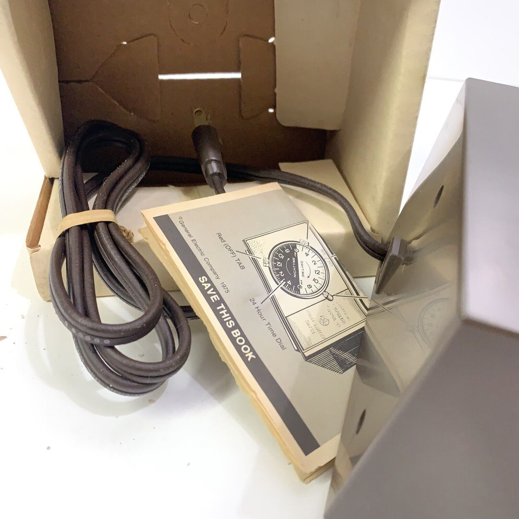 Vintage GE Home Sentry Household Timer 8135-004 Brown BRAND NEW IN BOX