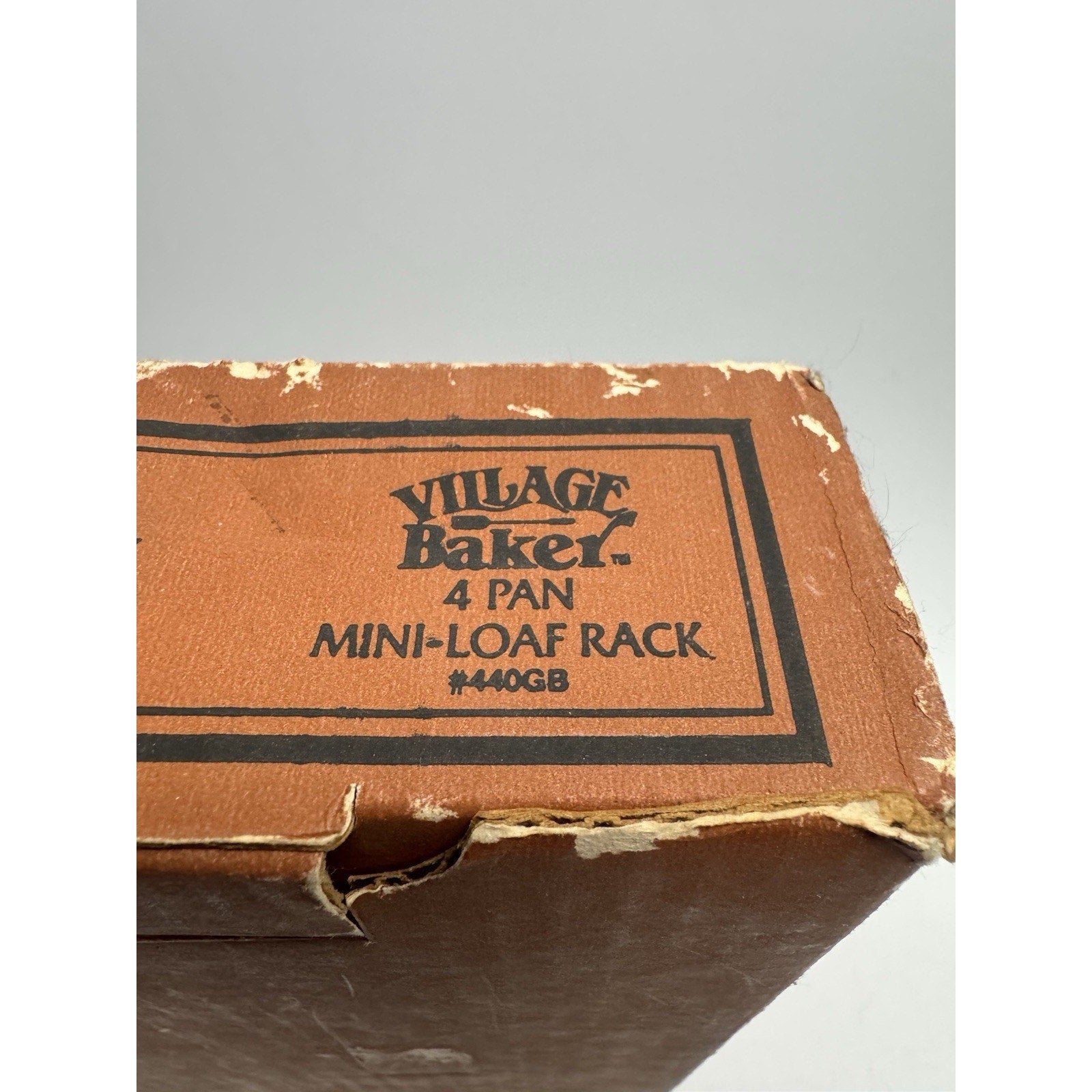 Vintage SEALED PACKAGE Village Baker Four Mini-Loaf Rack No. 440GB Made in USA