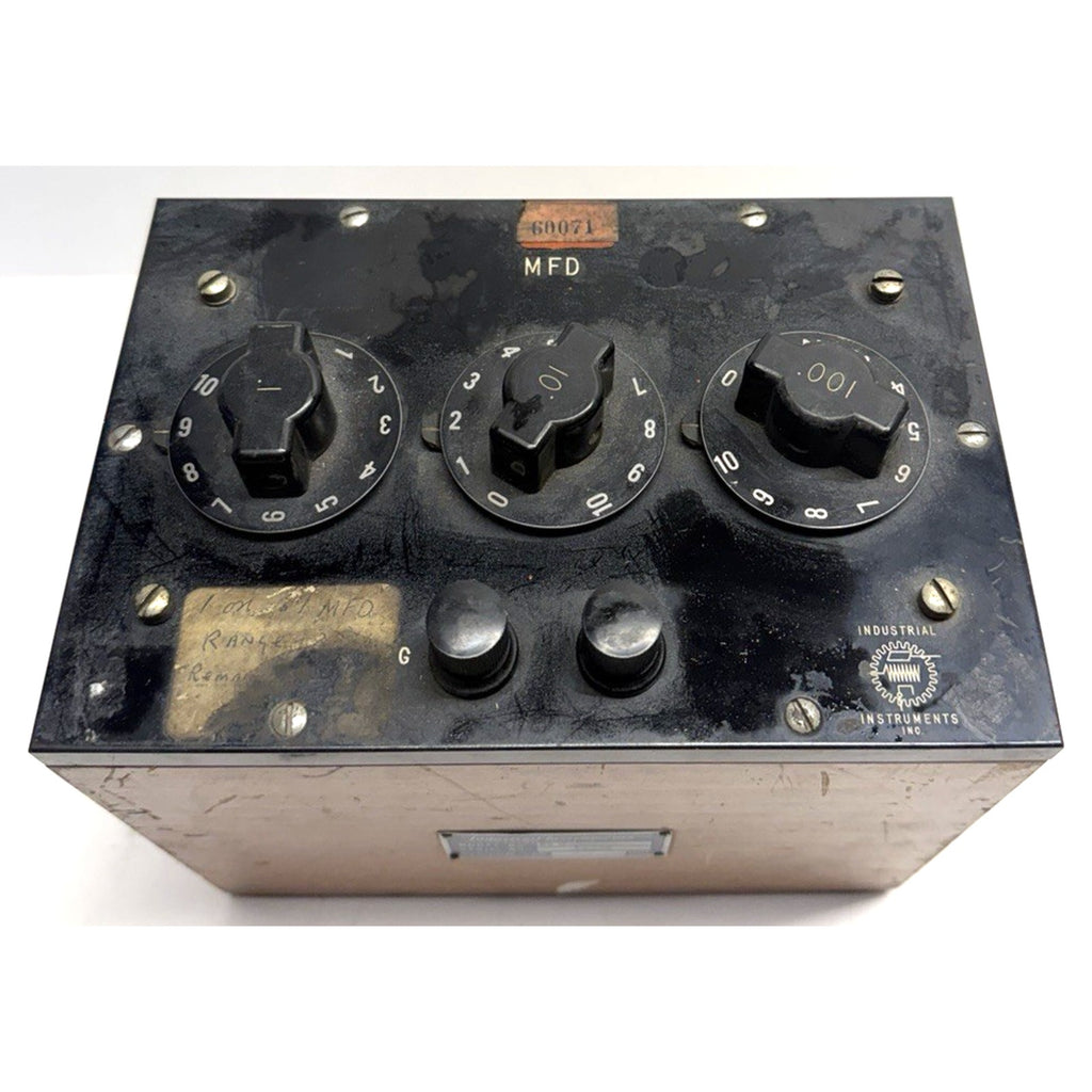 VINTAGE INDUSTRIAL INSTRUMENTS INC MODEL DK 2A RESIDUAL CAP 30 UUF - UNTESTED