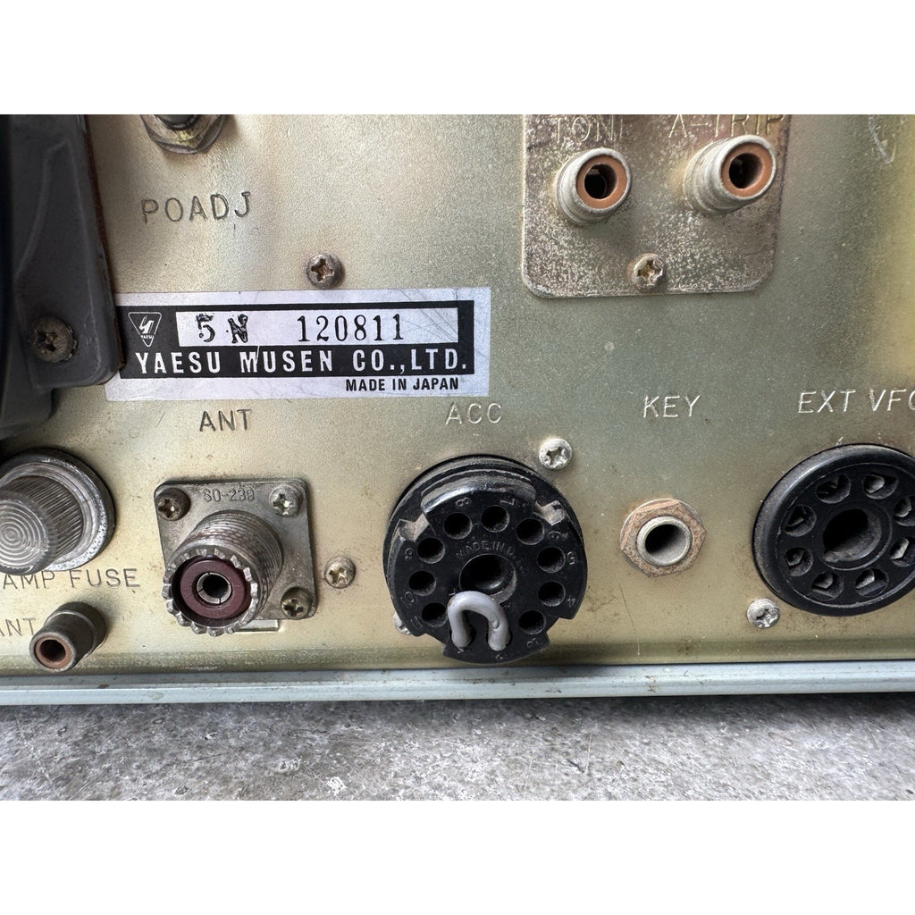 VINTAGE UNTESTED Yaesu FT-101 Transceiver