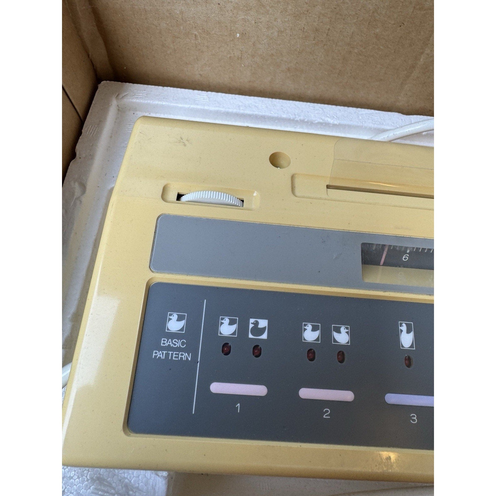 VINTAGE NOS Silver/Studio EC1 Pattern Controller Knitting Machine Made in Japan