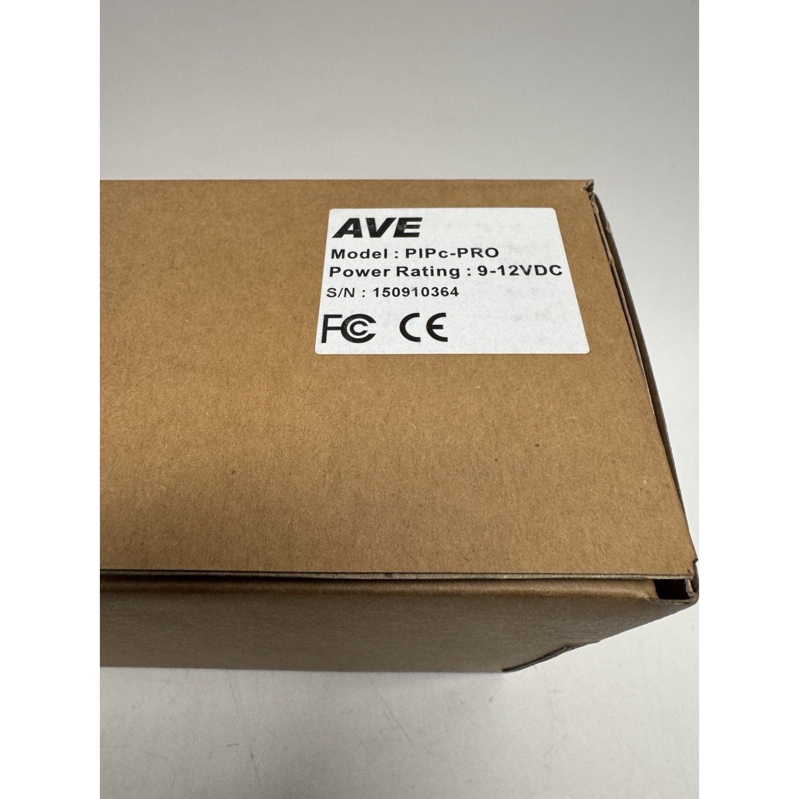 SEALED NEW AVE PIPc-Pro Picture-in-Picture Screen Splitter BNC