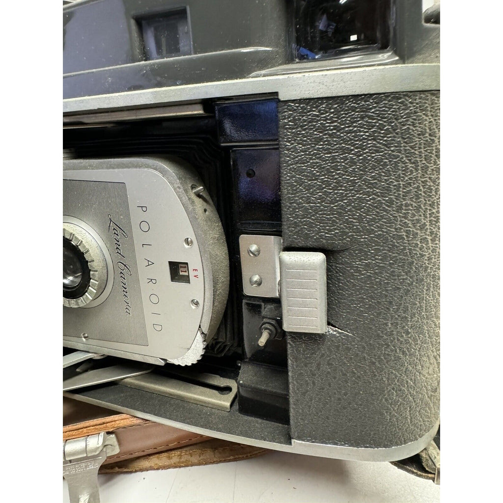 Vintage Polaroid Land Camera Model 150 and the 800 Set w/Leather Case WORKS!