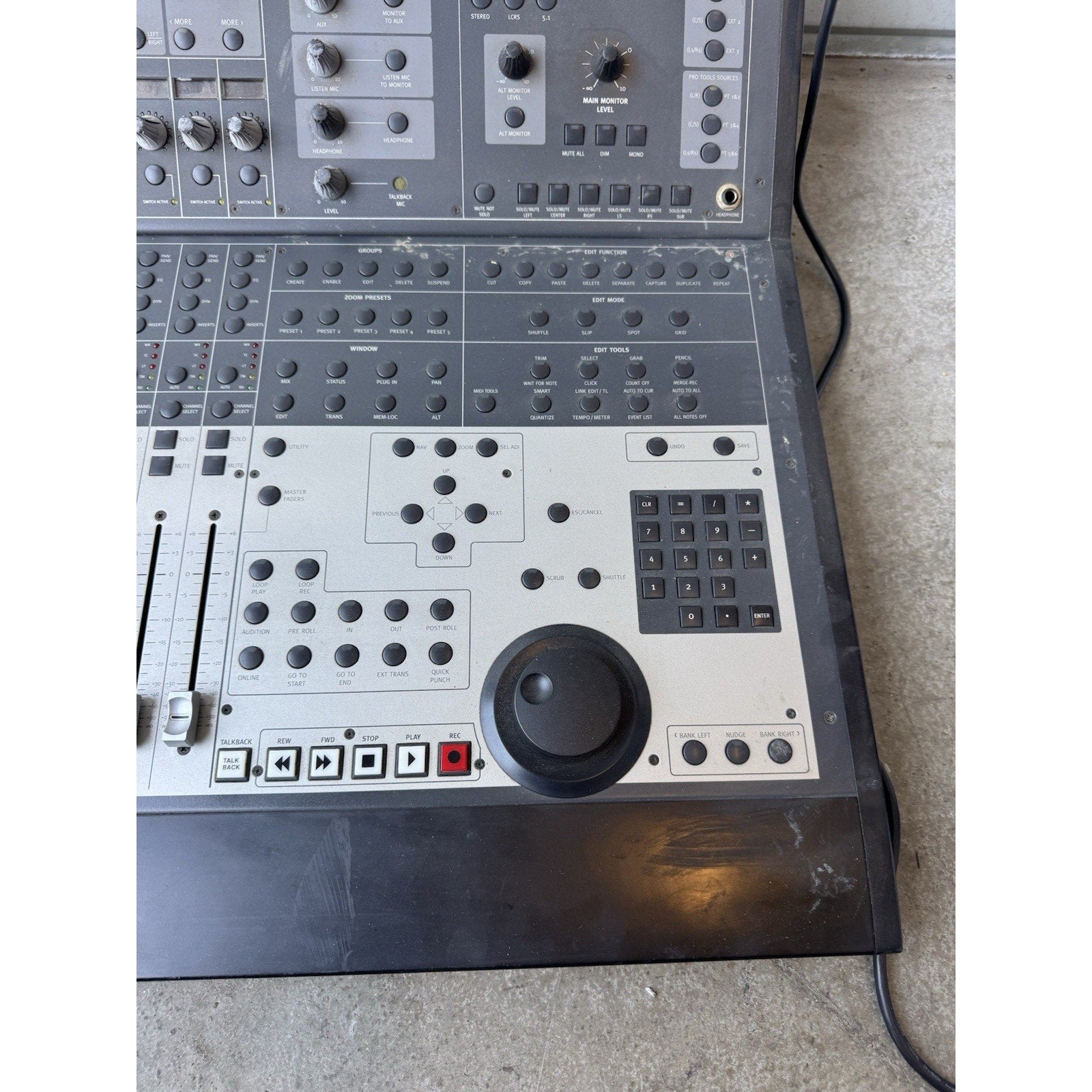 Digidesign Focusrite MC124 Control24 Protools Professional Mixer Console WORKS!