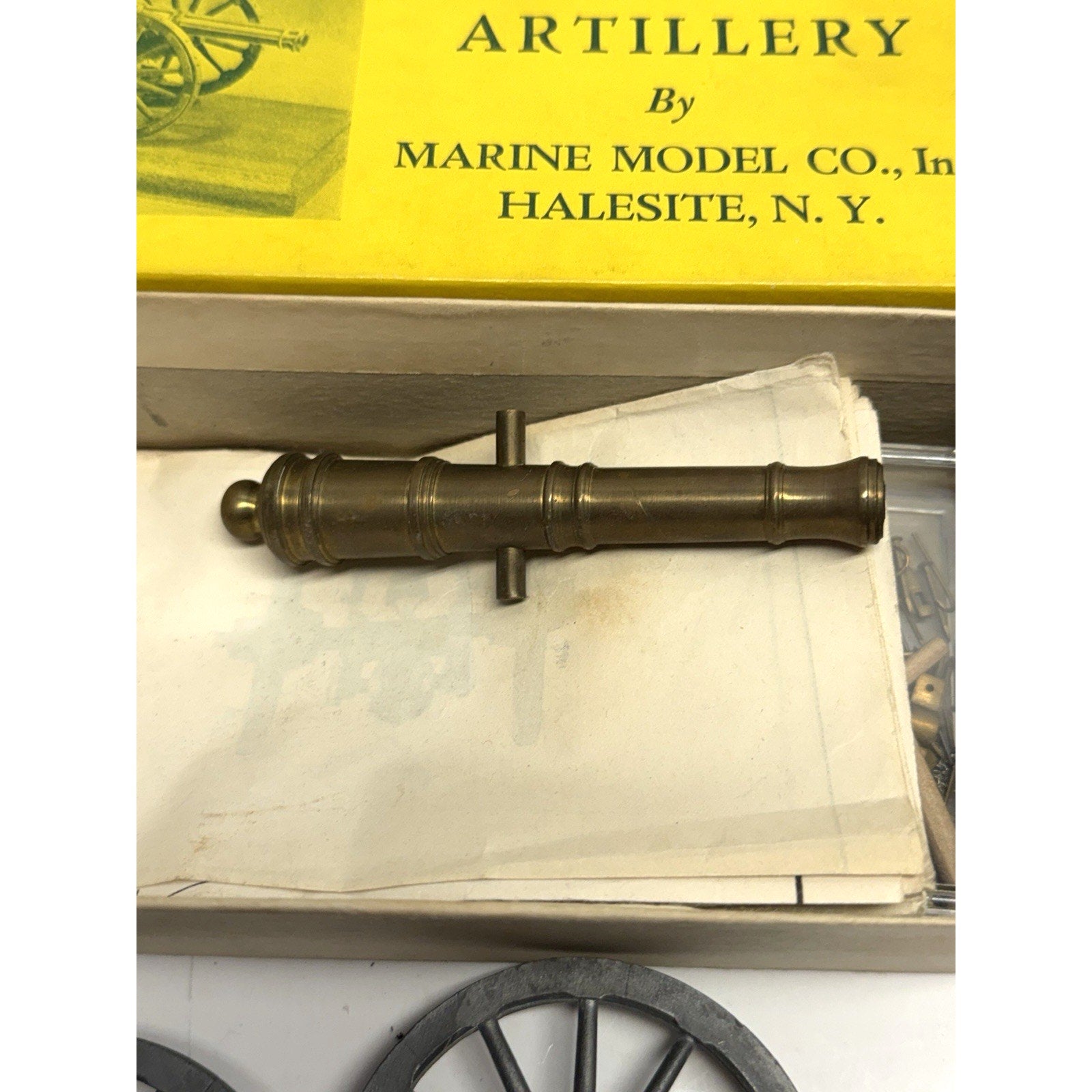 Vintage Marine Model Company, Inc. Eight Pound Field Artillery, No. 1108