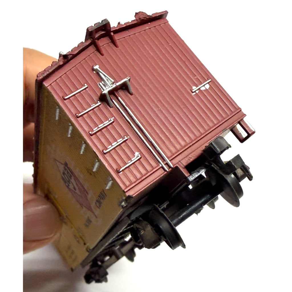 Vintage Athearn HO Agar Packing Company APPX Steel Reefer Car #255