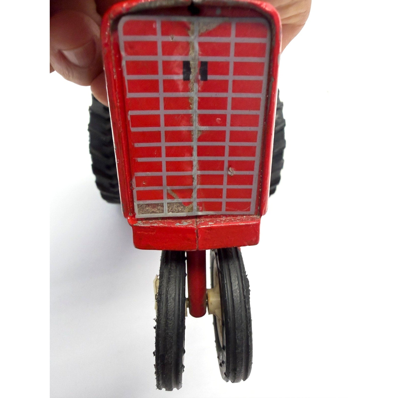 Vintage Ertl Diecast 1/16 Scale Red International Narrow Front Tractor