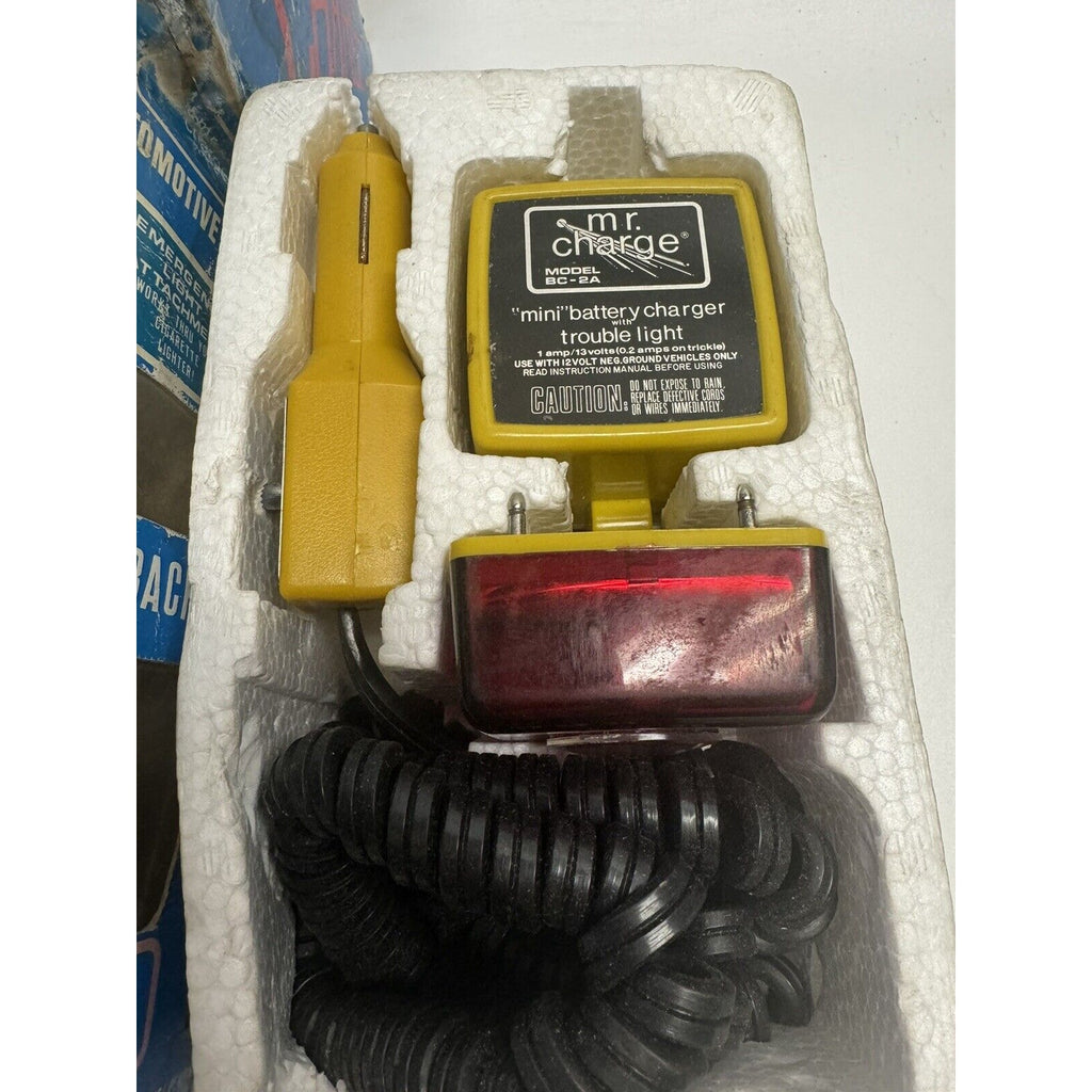 VINTAGE NOS Mr. Charge Automotive Battery Charger Made in USA