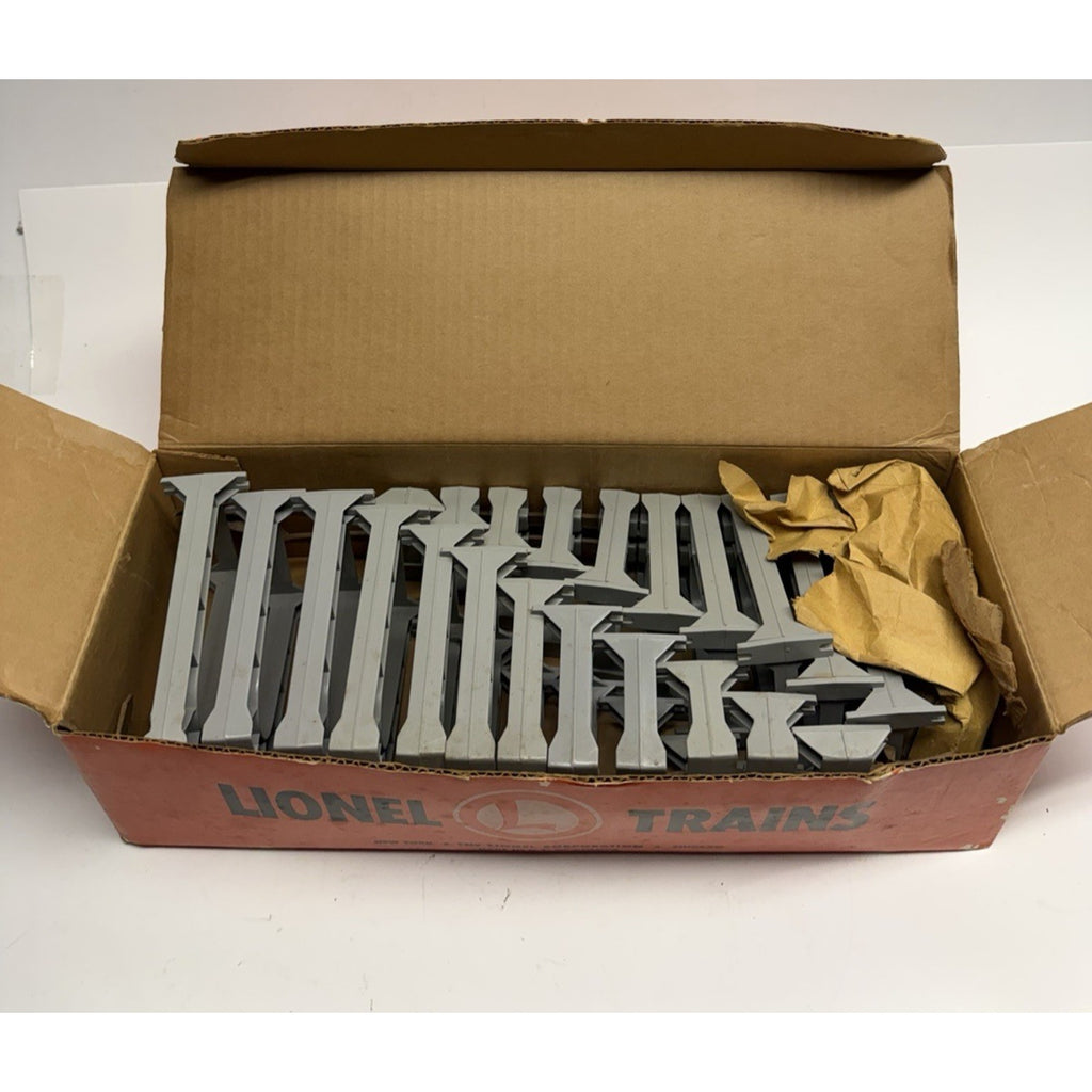 Vintage NOS Lionel TRESTLE SET 'O' NEW-OLD STOCK #110 Orig Box