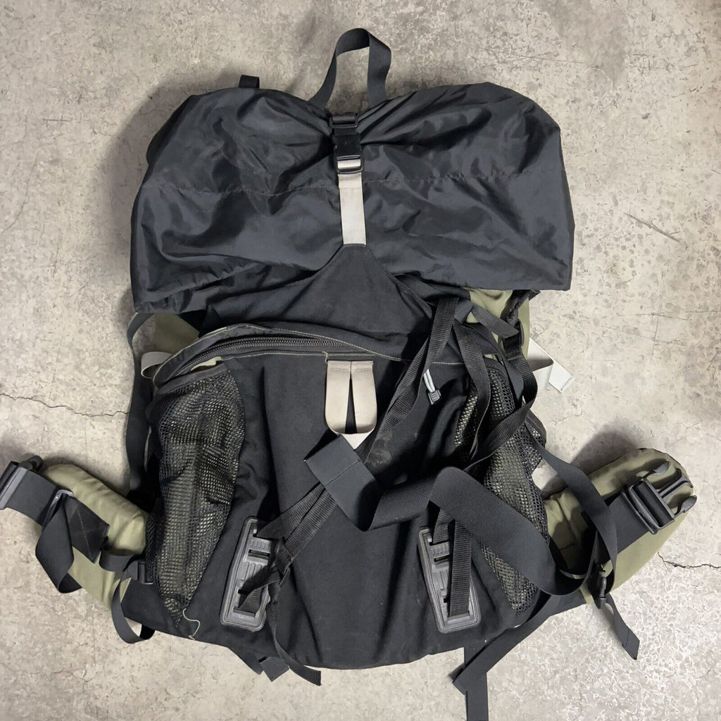 VINTAGE Field & Stream Internal Frame Backpack Hiking/Camping