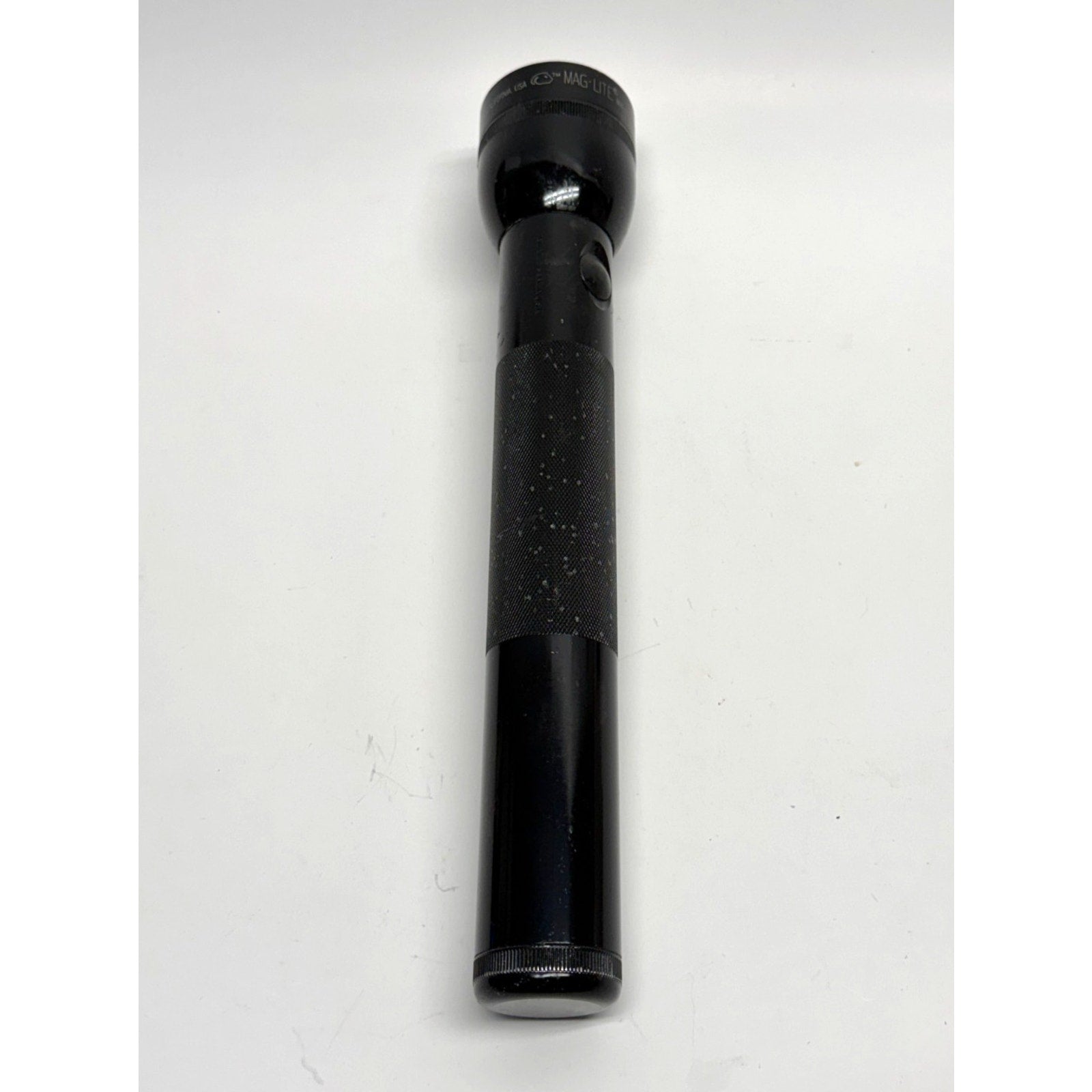 Vintage Mag-Lite Heavy-Duty 2-Cell D Black Flashlight