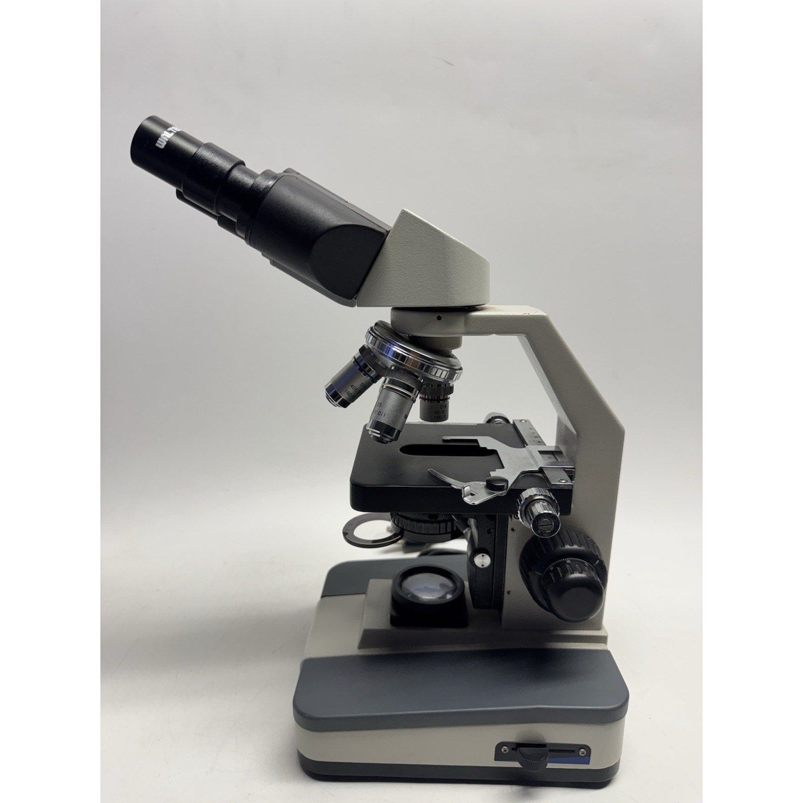 Gently Used Binocular Compound Microscope w/WF10X Eyepieces & Walter Lenses