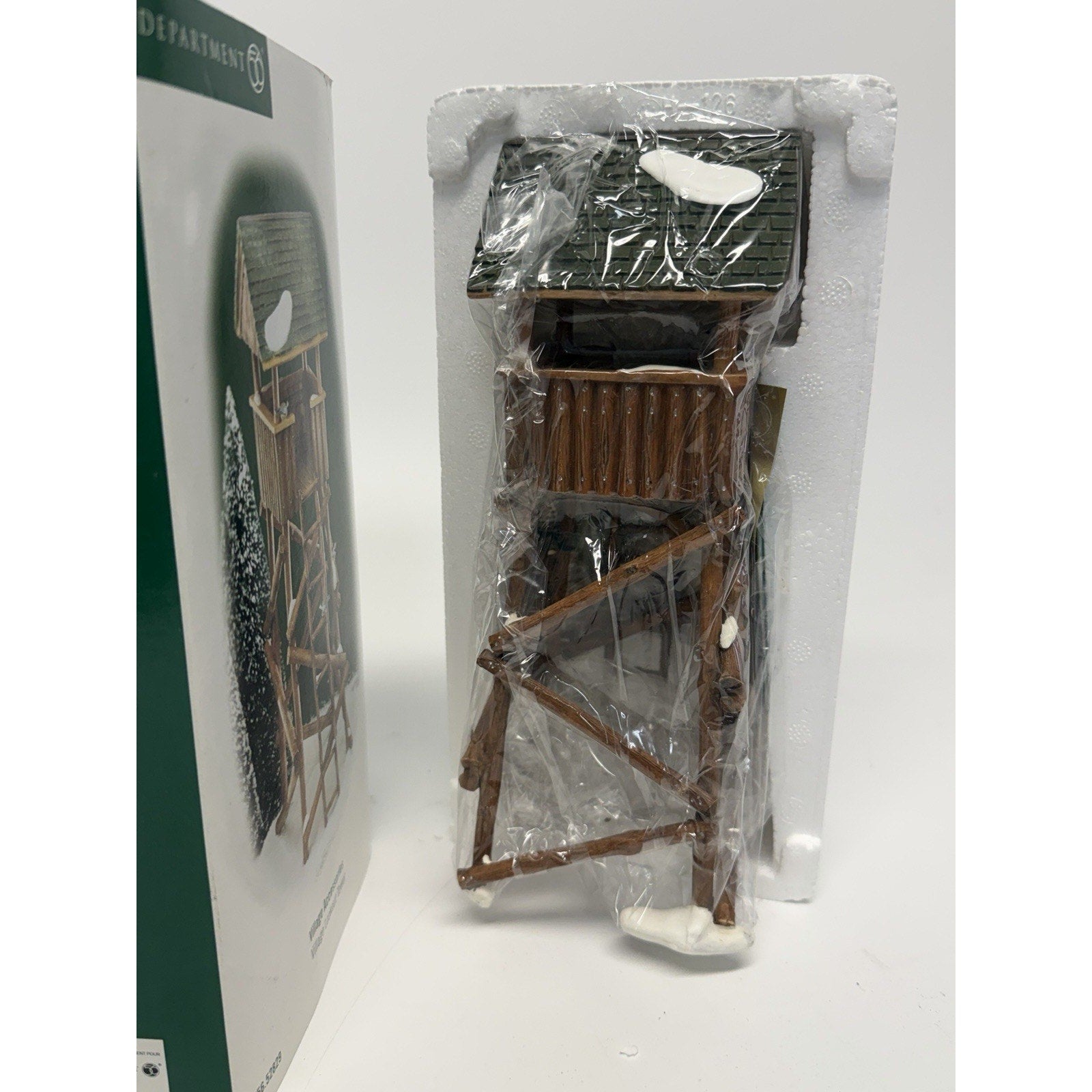 VINTAGE NOS Dept 56 #52829 Village Lookout Tower, Christmas Village Accessories