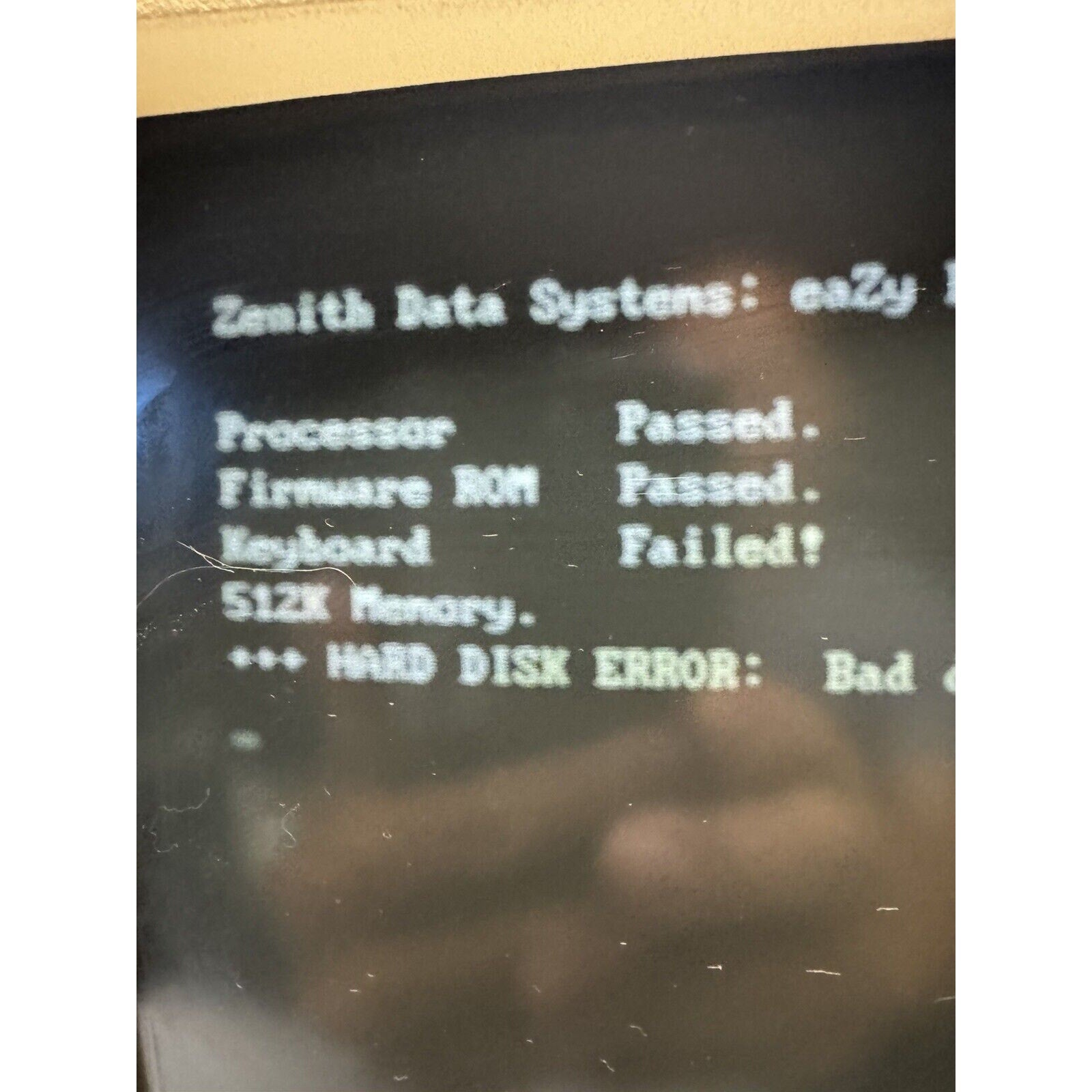 Vintage Zenith Data Systems 14ZDC3 Eazy PC Computer Powers Up
