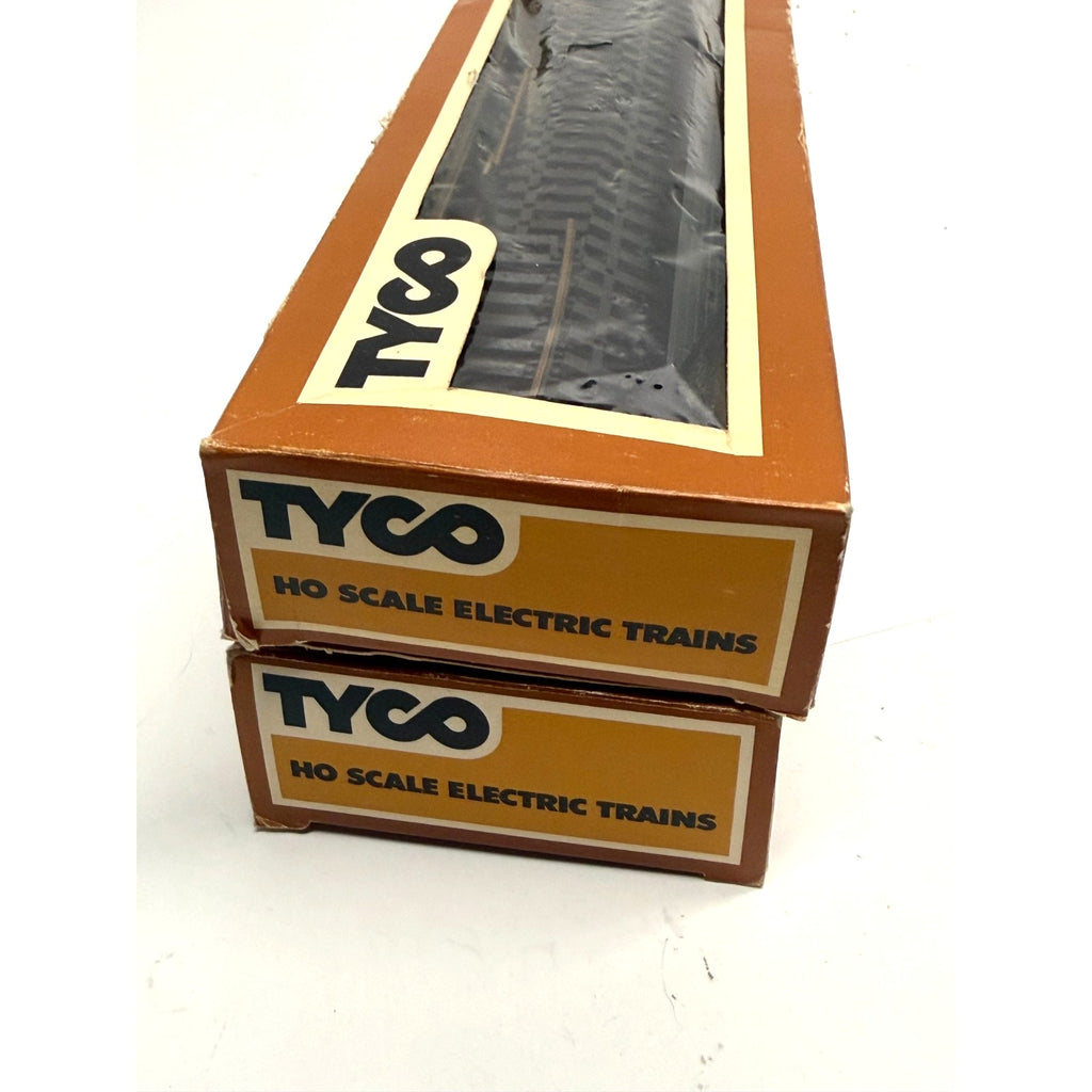 Vintage lot of 2 Tyco HO Scale Electric Train Track - Uncoupling / Rerailer