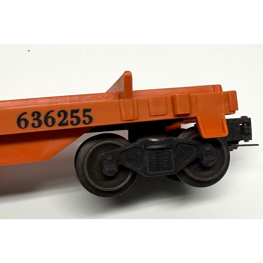Vintage postwar Lionel Lines no. 636255 flat car