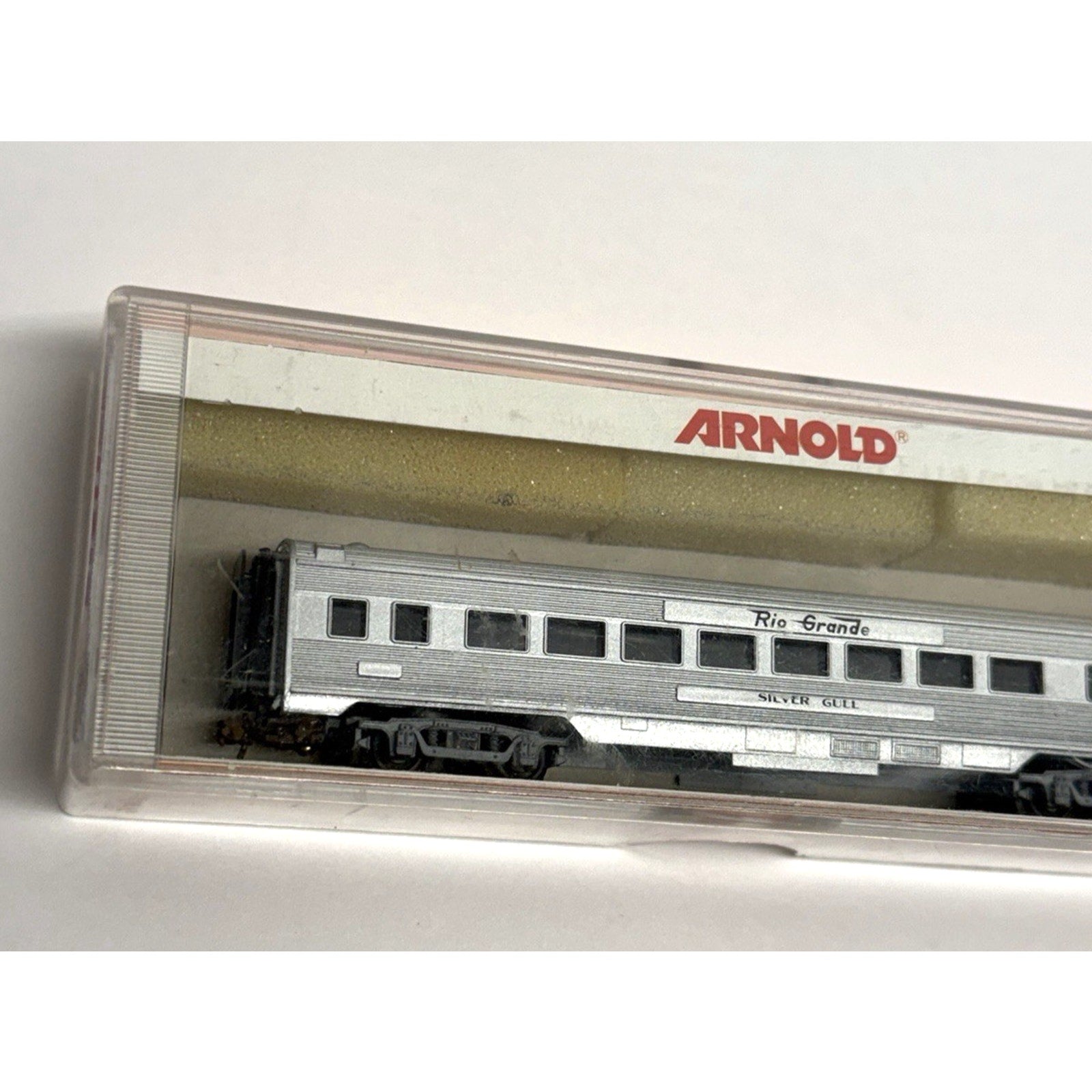 VTG CB8 Arnold N Scale No. 5416 Rio Grande "Silver Shop" Vista Dome Car Germany