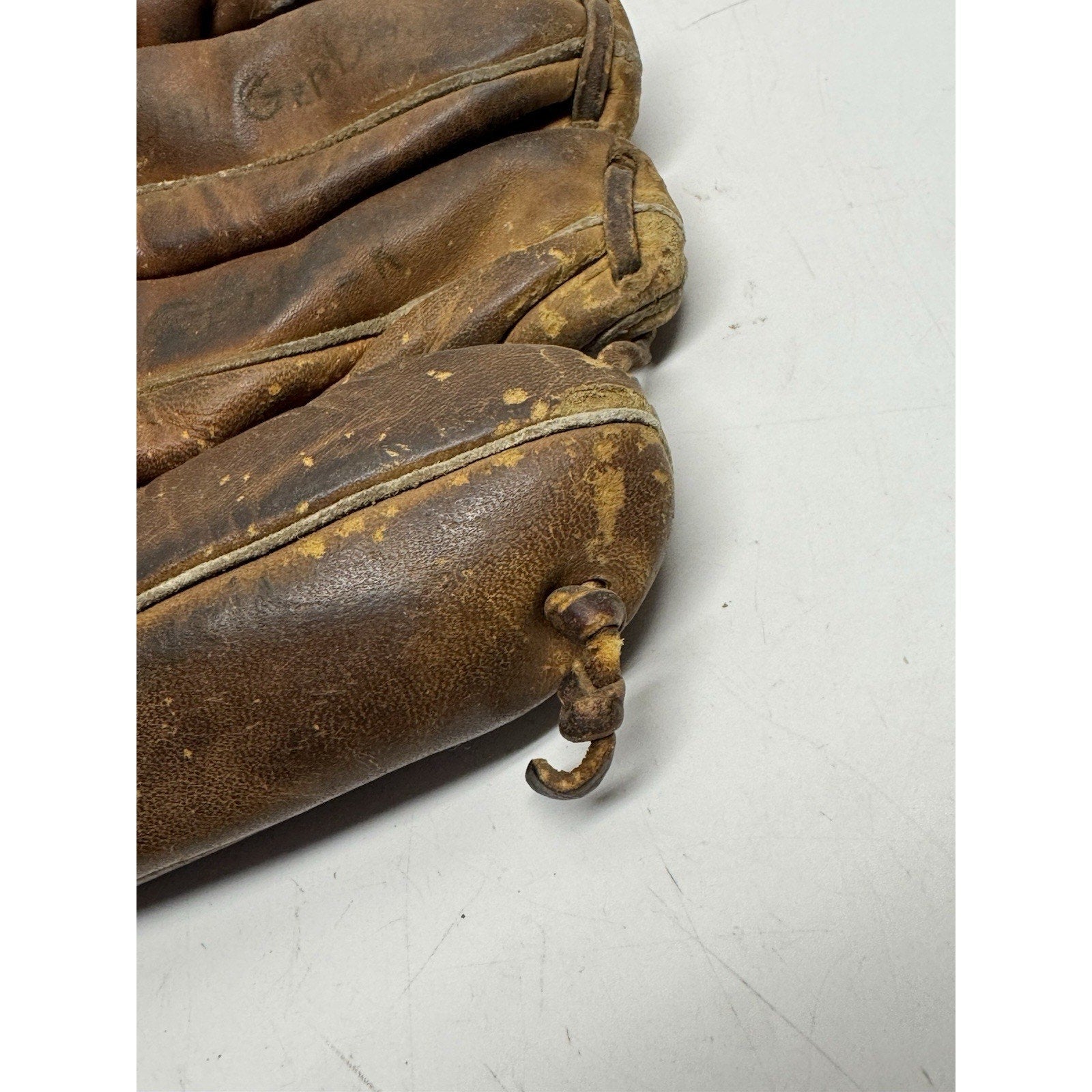 VINTAGE 1940's Rawlings G350 Kirby "Hig" Higbe Floating Heel Leather Glove LH