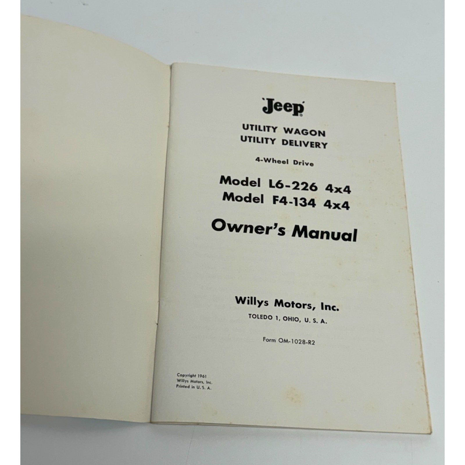 Vtg Original Jeep Utility Wagon Utility Delivery 4x4 Owner's Manual OM-1028-R2VG