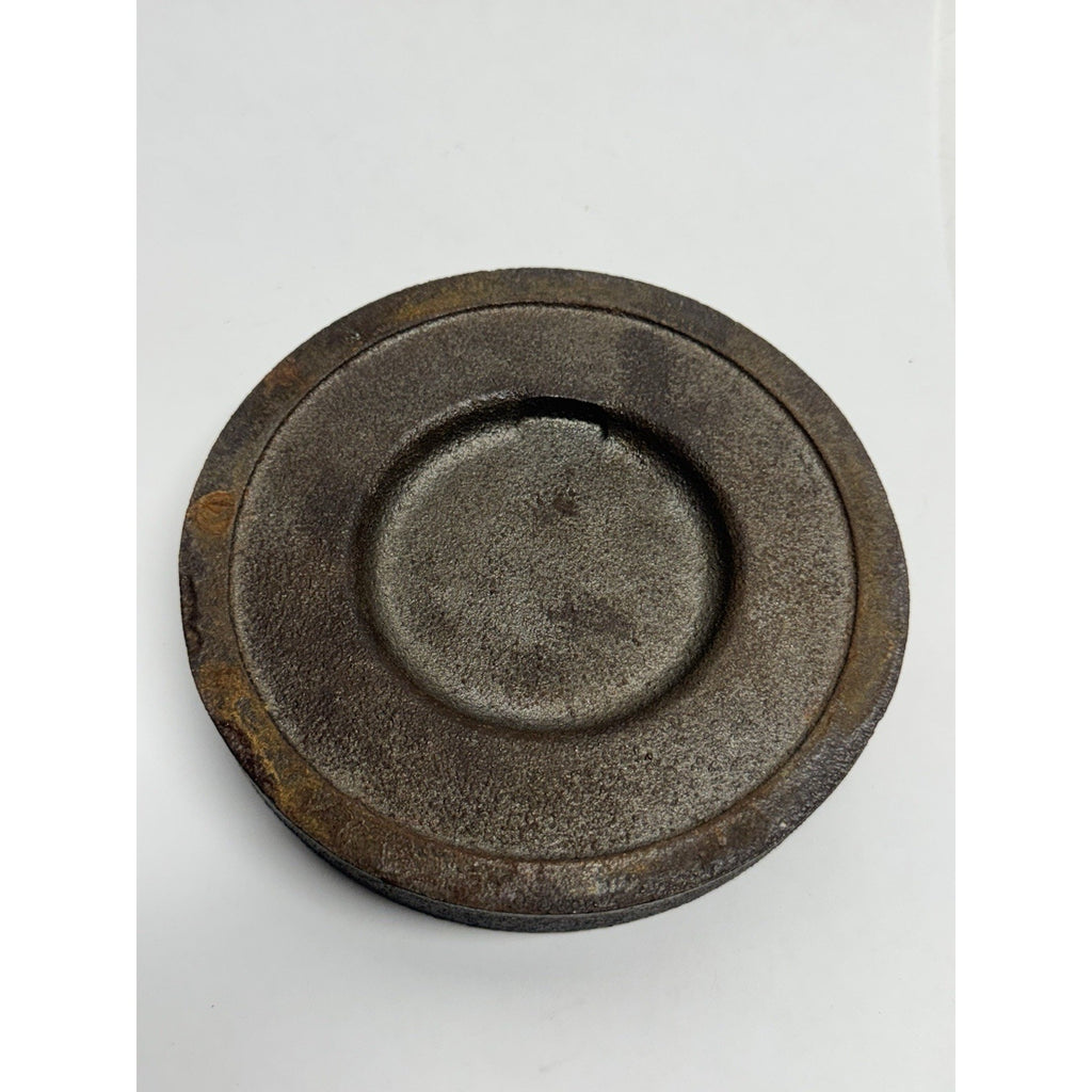 VINTAGE Case IH Magnum Tractor 7100 Cast Iron Ashtray Paperweight Racine WI
