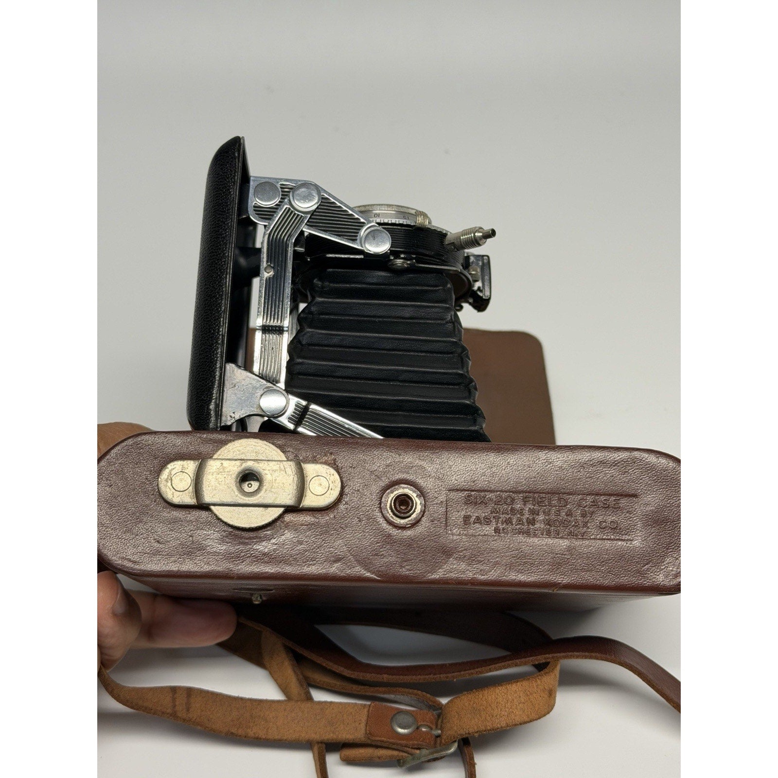 VINTAGE Kodak Supermatic Monitor Vintage Camera Flash Collapsible Bellows- MINT!