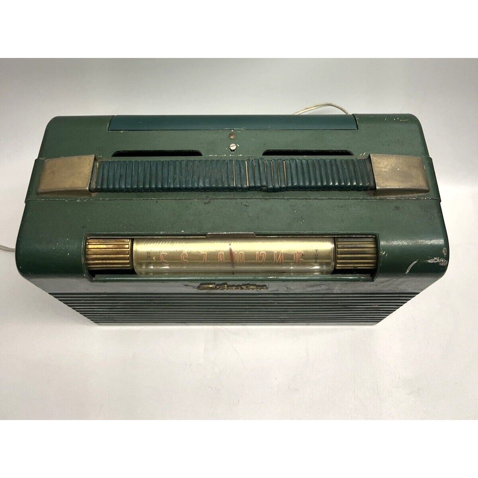 Vintage 50s Sears Roebuck SILVERTONE 2022 Radio Green/Gold Power On :Nd Repair