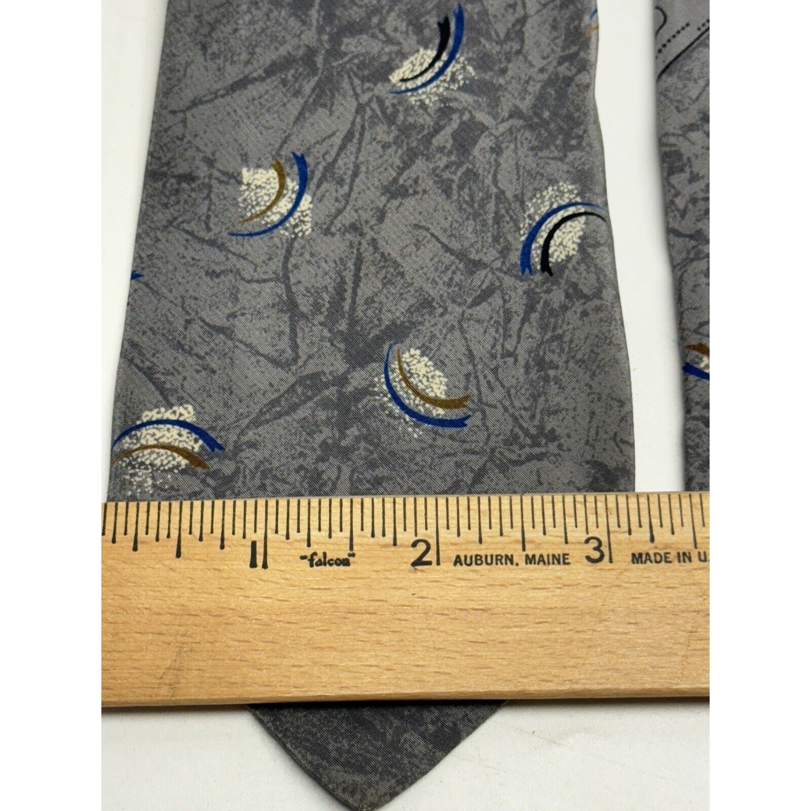 Vintage Valentino 100% Silk Tie # 4151 Gray Marble Made in Italy