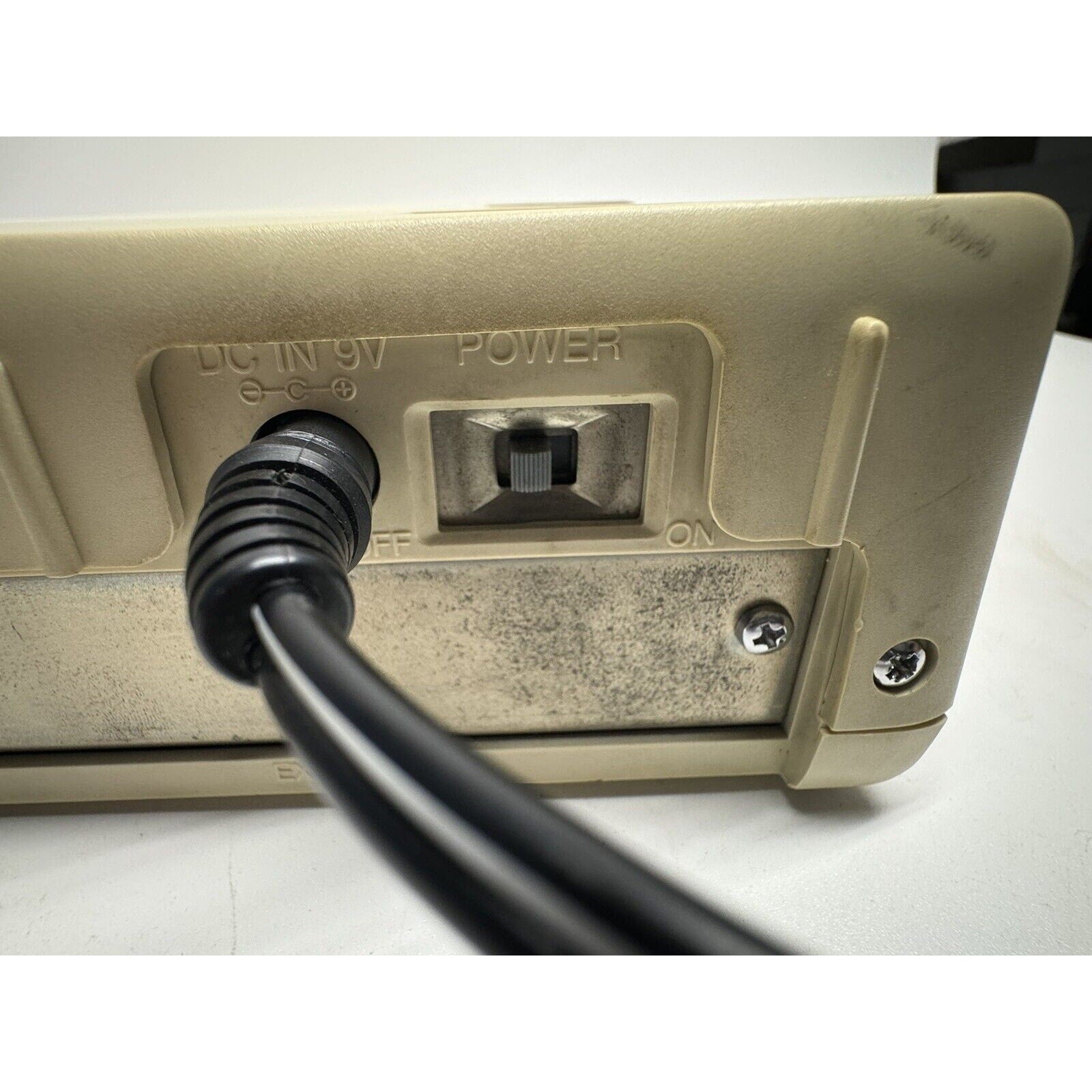 Vintage Toshiba T1100 Plus Laptop Computer, Dual DD Floppy Mono 640K : POWER ON