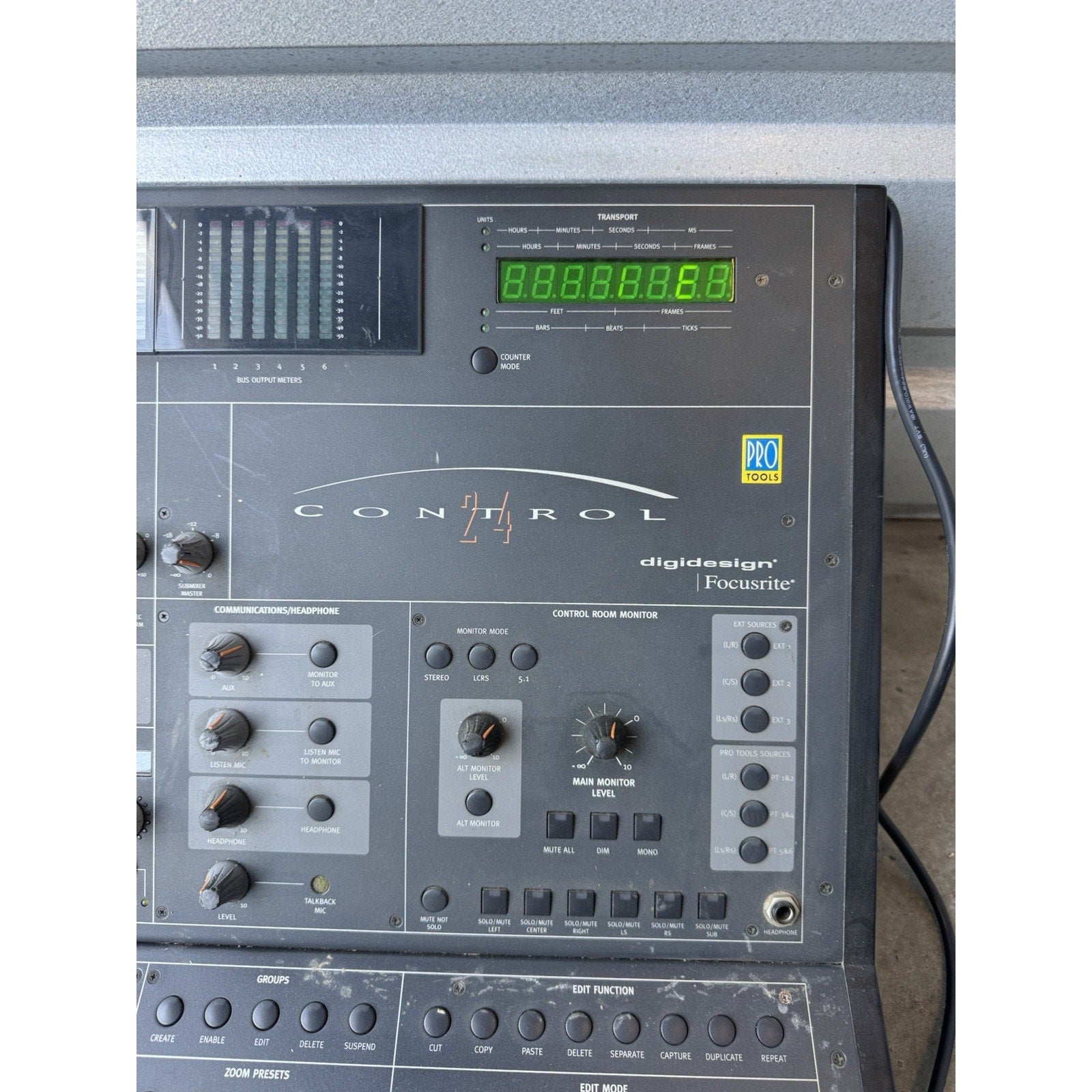 Digidesign Focusrite MC124 Control24 Protools Professional Mixer Console WORKS!