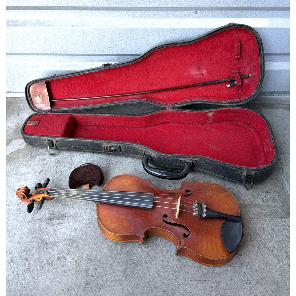VINTAGE Violin Copy of Antonius Stradivarius Size 4/4 Made in Czechoslovakia