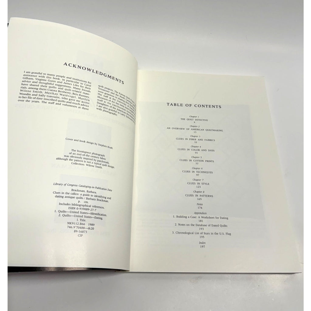Vintage Clues in the Calico : A Guide to Identifying and Dating Antique Q