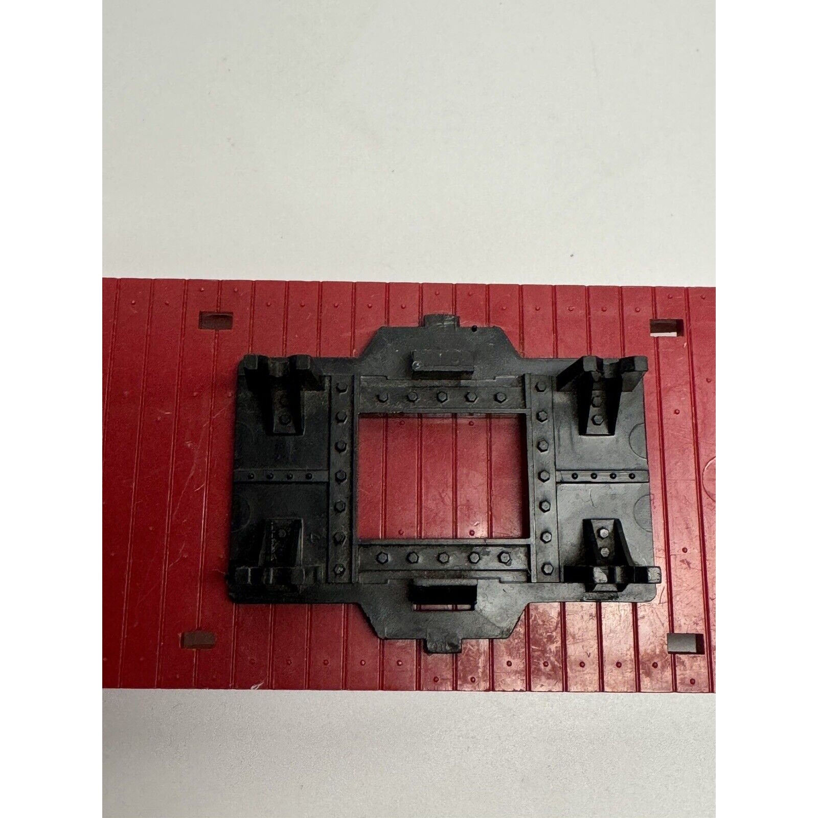 VINTAGE Lionel #6807 Postwar Flat Car. No Load