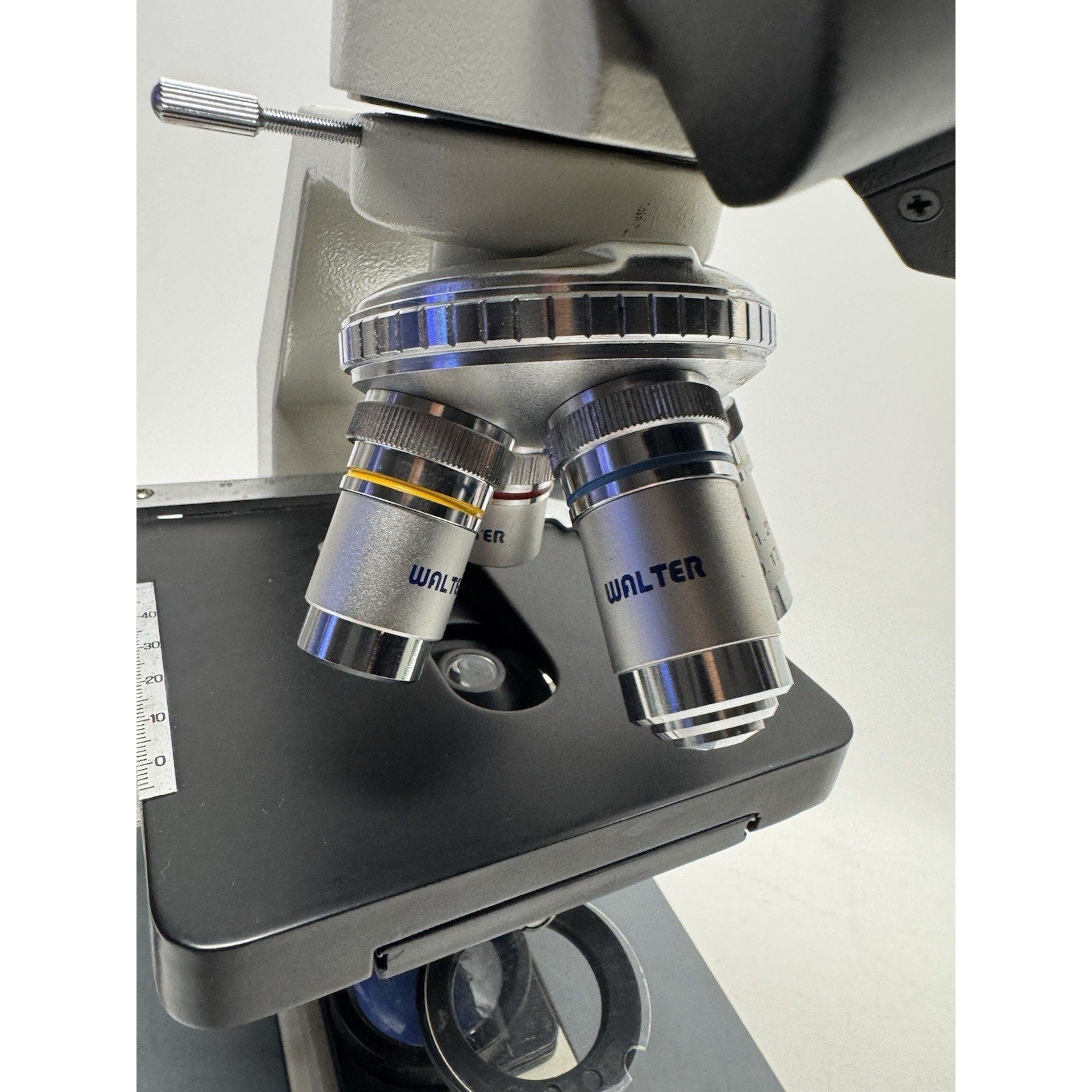 Gently Used Binocular Compound Microscope w/WF10X Eyepieces & Walter Lenses