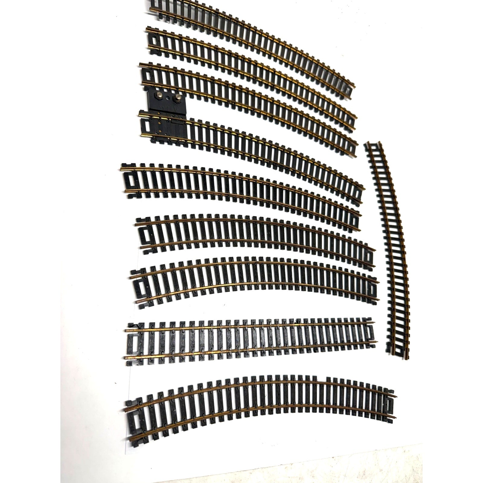 Vintage HO Scale Curved Track Lot 10