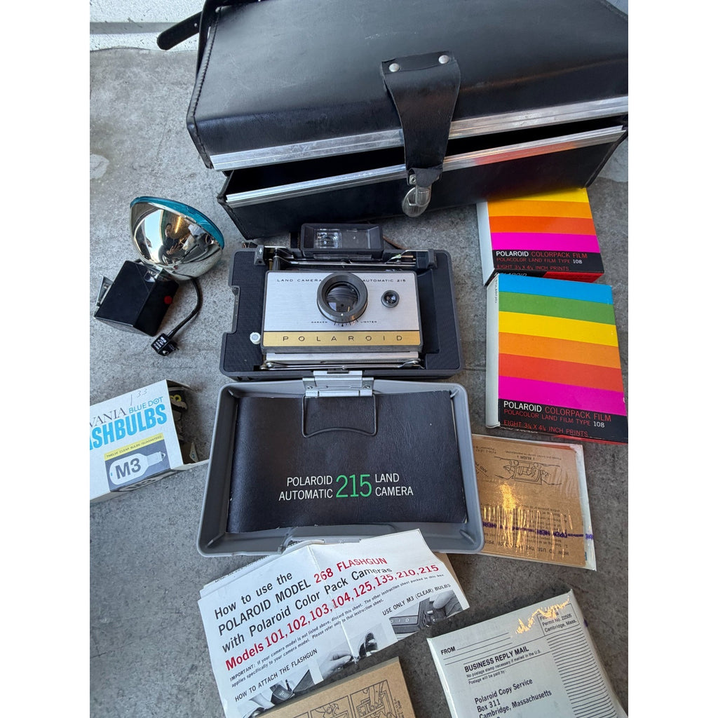 VINTAGE Polaroid Land Camera MODEL 215 W/ Case, Manual & Accessories