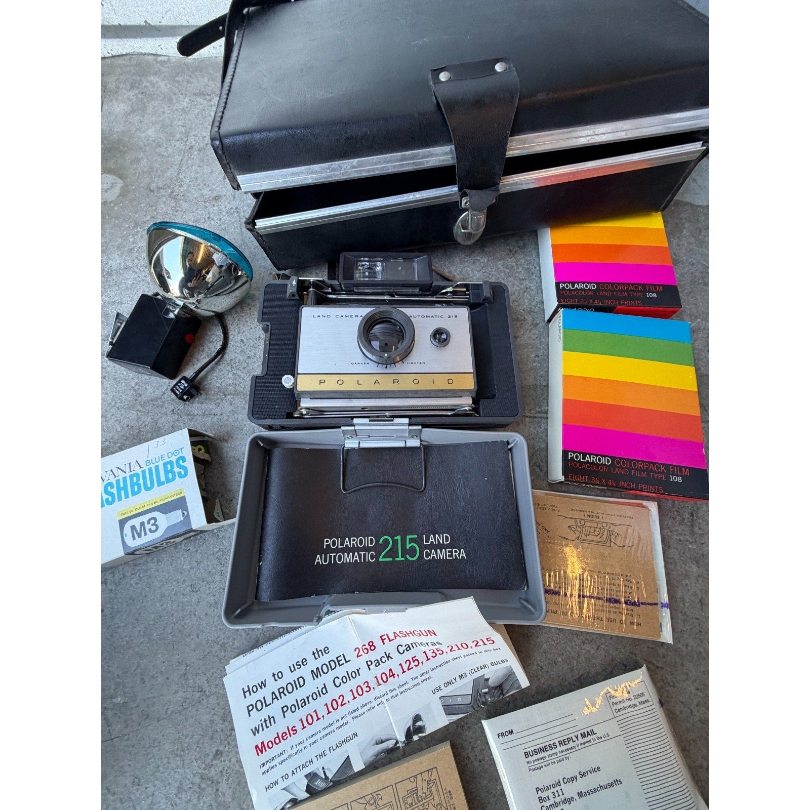 VINTAGE Polaroid Land Camera MODEL 215 W/ Case, Manual & Accessories