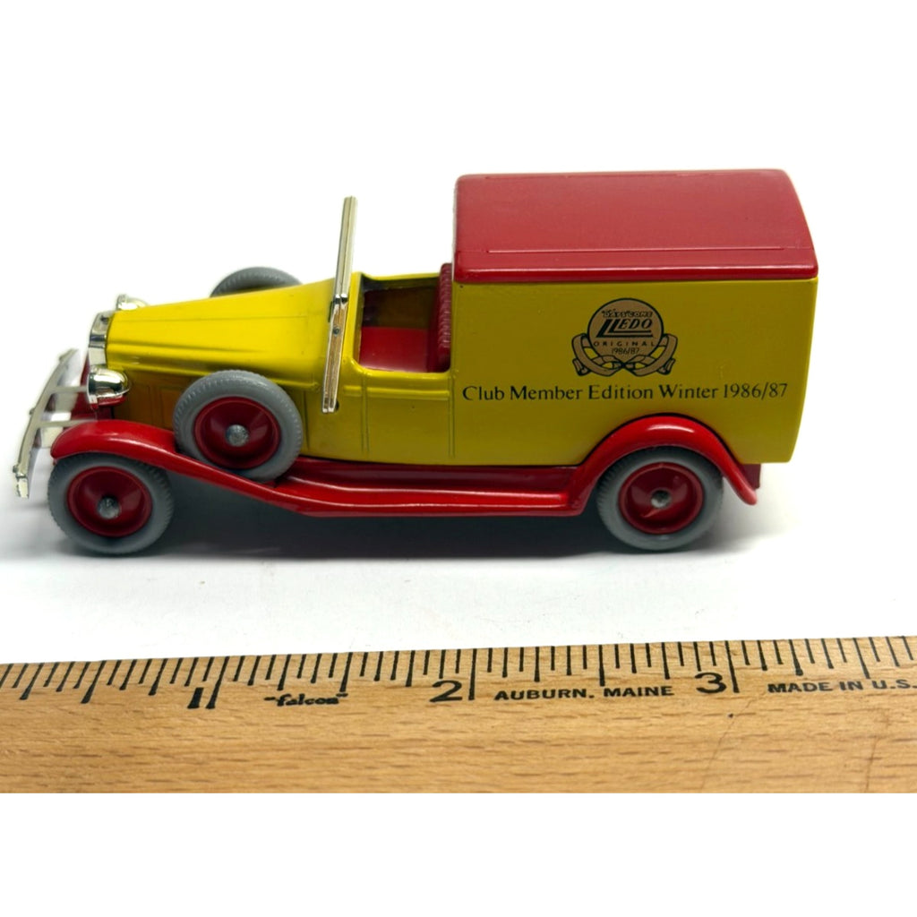 Vintage LLEDO DIE CAST CLUB MEMBERS VAN ( WINTER 1986/7)