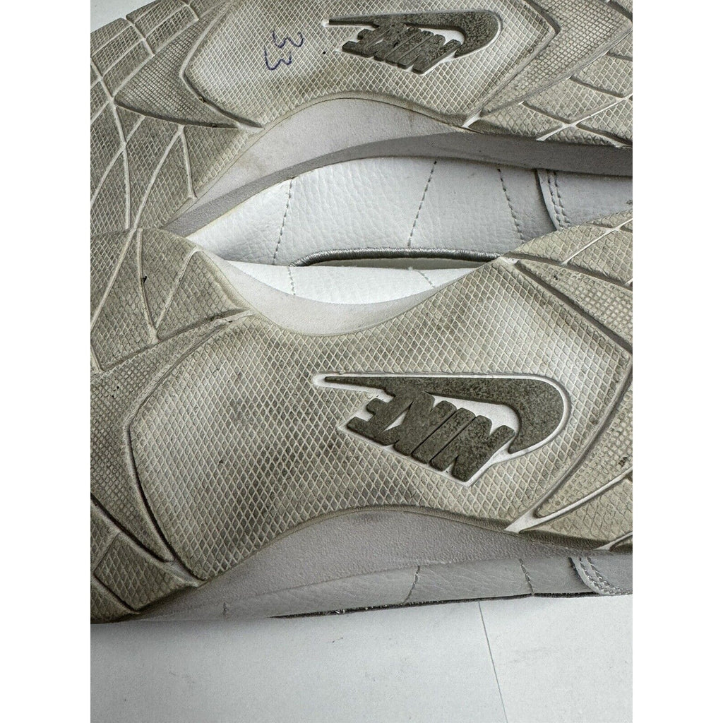 Nike Stamina Shoes Womens Size 9.5 White 172018-102 Training Swoosh Sneakers